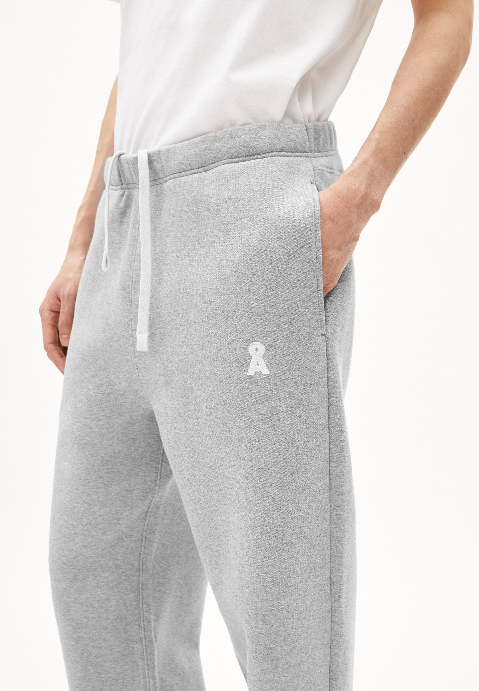 Armedangels Sweathose ICONIC Å BAASTI MELANGE Regular Fit