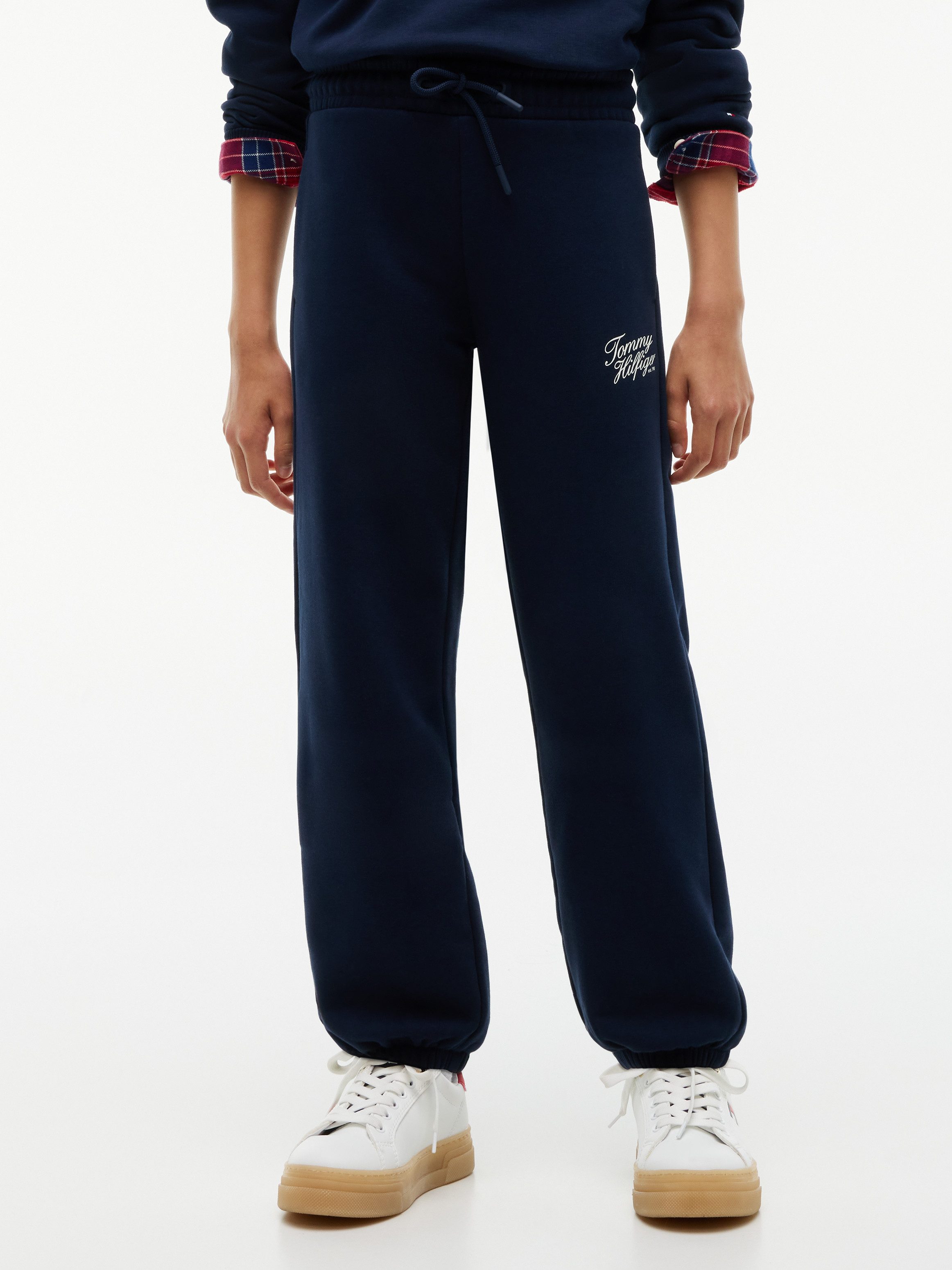 Tommy Hilfiger Sweathose TOMMY SCRIPT SWEATPANTS Regular Fit, Elastische Bündchen, Kinder bis 16 Jahre