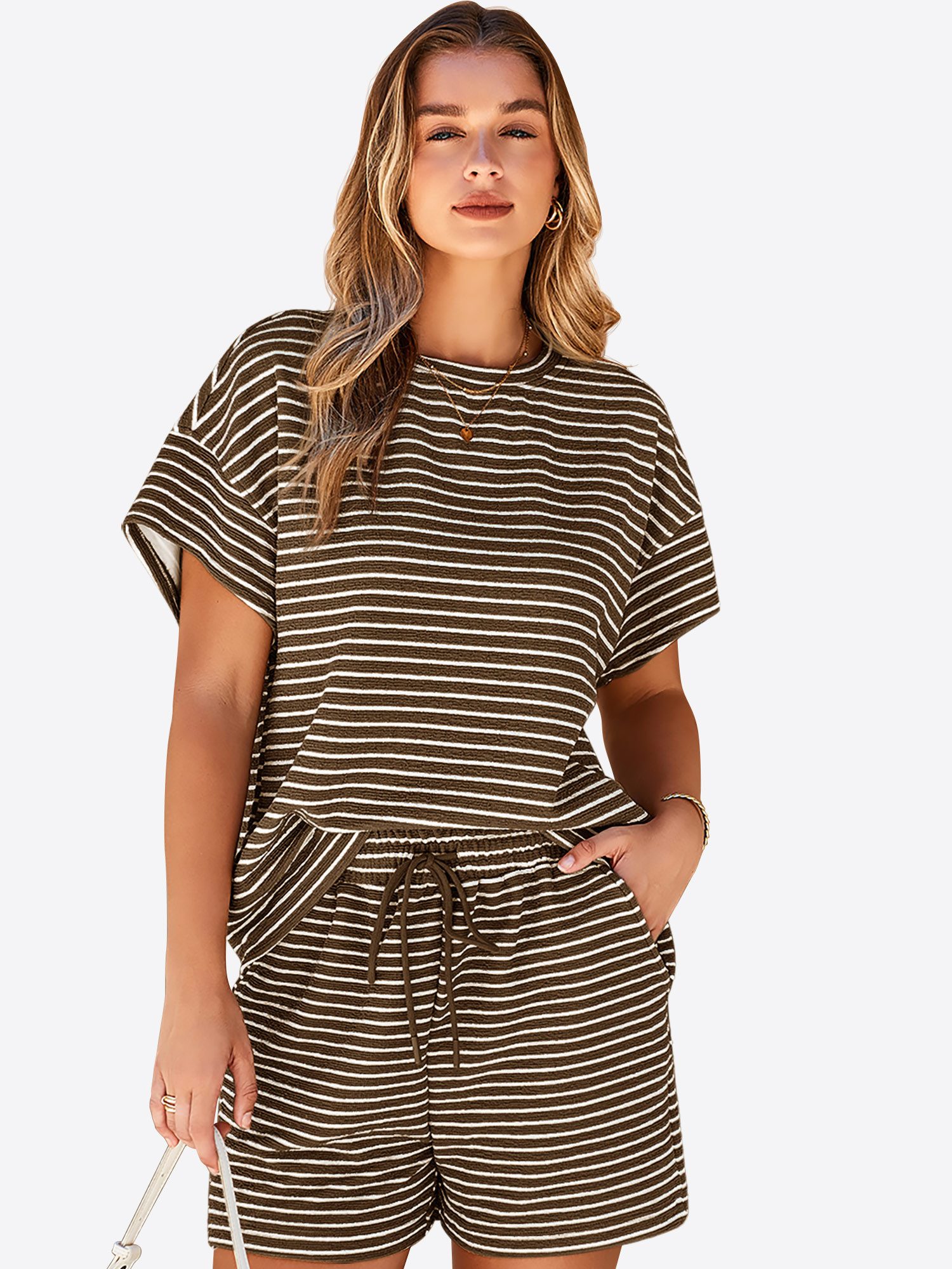 Imily Bela Hausanzug Damen Sommer 2-teiliges Set Casual Lounge (Set, 1 tlg., 2er-Pack, gestreiftes T-Shirt+Shorts mit Kordelzug) gestreift mit Kordelzug und innenliegendem Gummizug