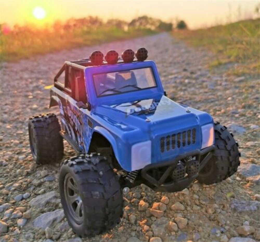 BruKa RC-Truck RC Monster Truck X-BUSTER 2,4 Ghz. Ferngesteuertes Auto Monster Truck