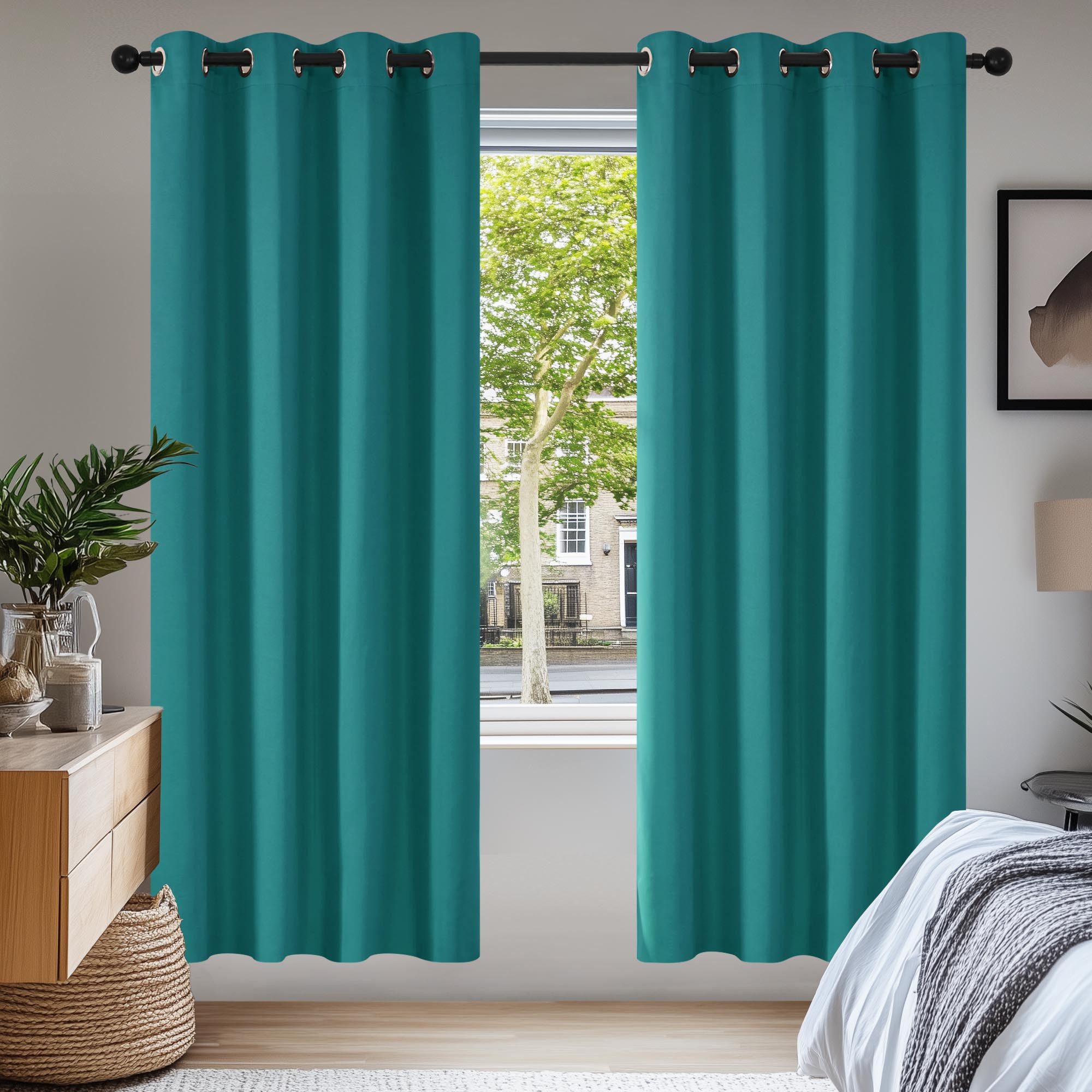 Deconovo Verdunkelungsvorhang Gardinen mit Ösen Blickdichte Vorhang Kälteschutz Schlafzimmer 2er Set, Blackout Curtain einfarbig Thermo Vorhang Verdunkelung Wärmeisolierend