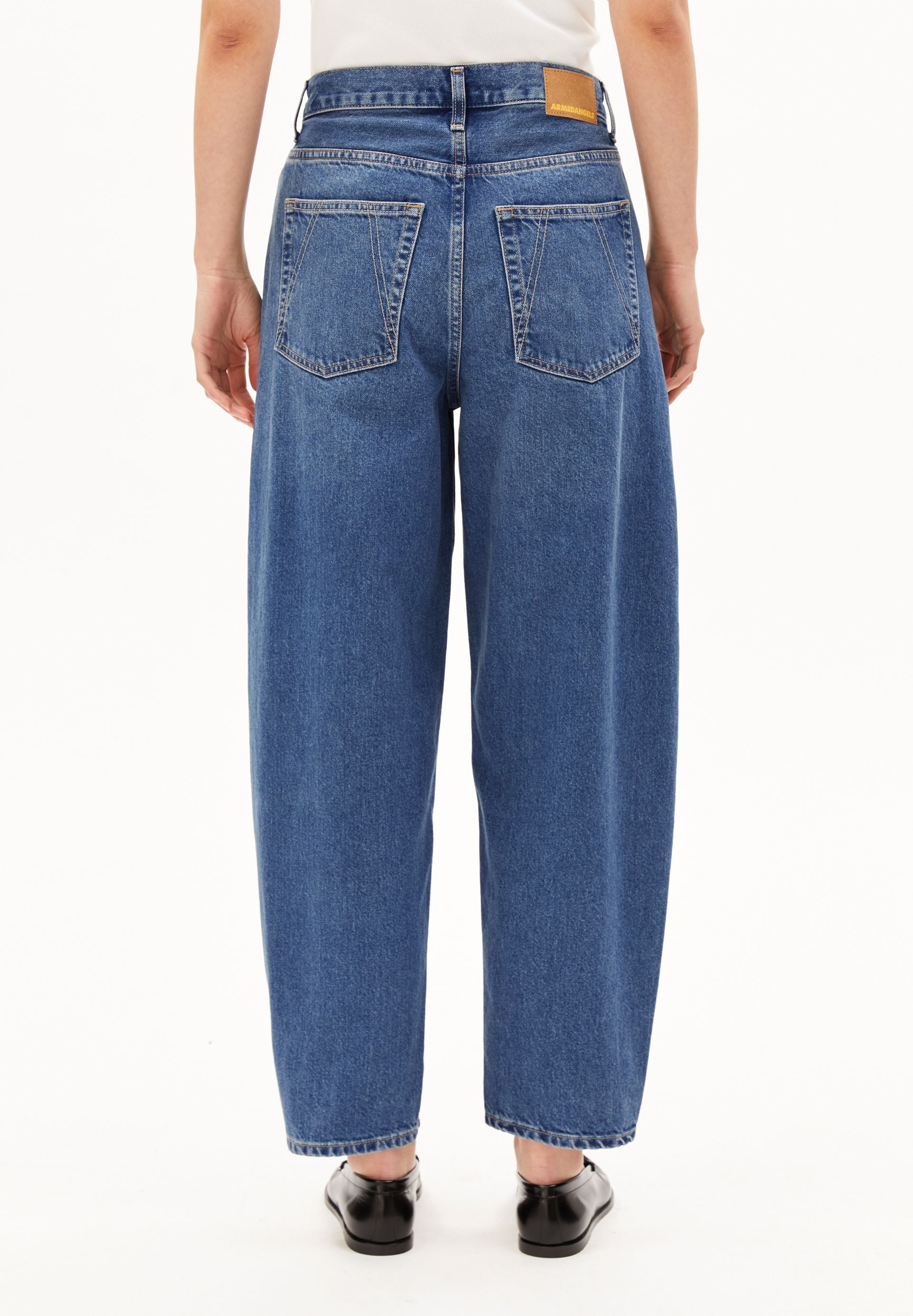 Armedangels Boyfriend-Jeans BAARLY BARREL Barrel Jeans recycelte Baumwolle (Non-Stretch) High waist – Bild 4 von 5