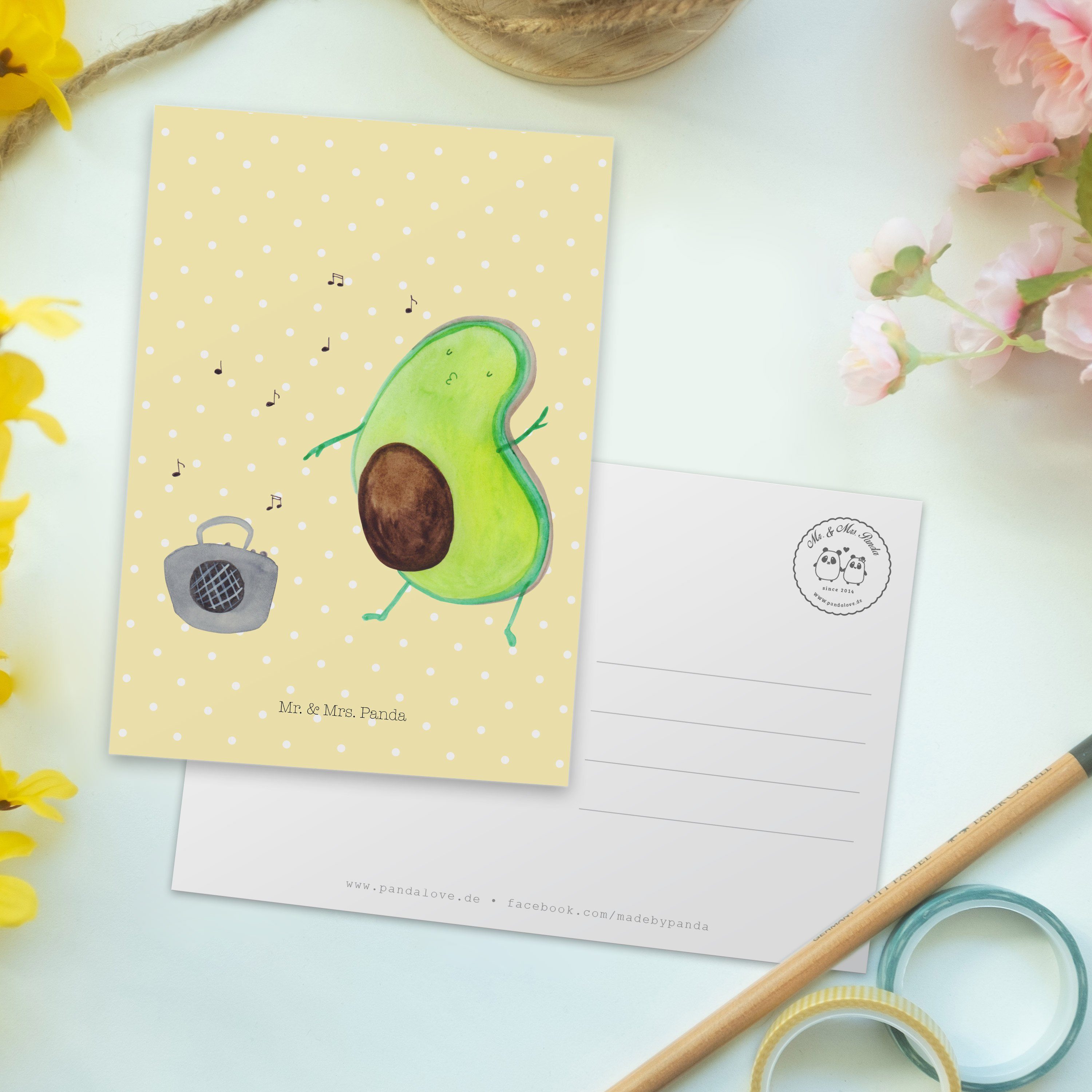Avocado Mrs. Postkarte Pastell - tanzt Geschenk, Gelb Geburtstagskarte Mr. & - Einladung, Panda