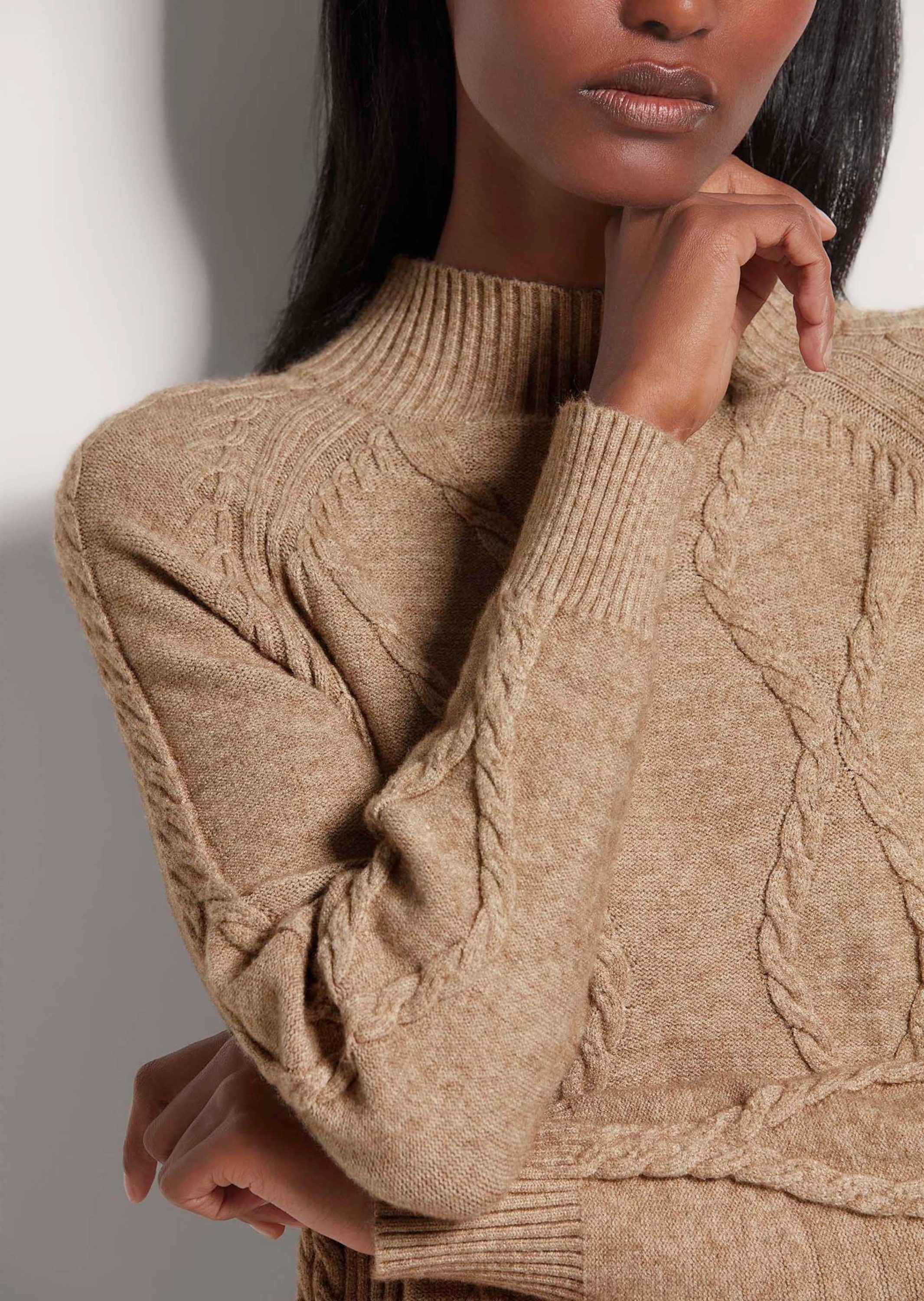 MADELEINE Strickkleid Strickkleid mit Zopfmuster