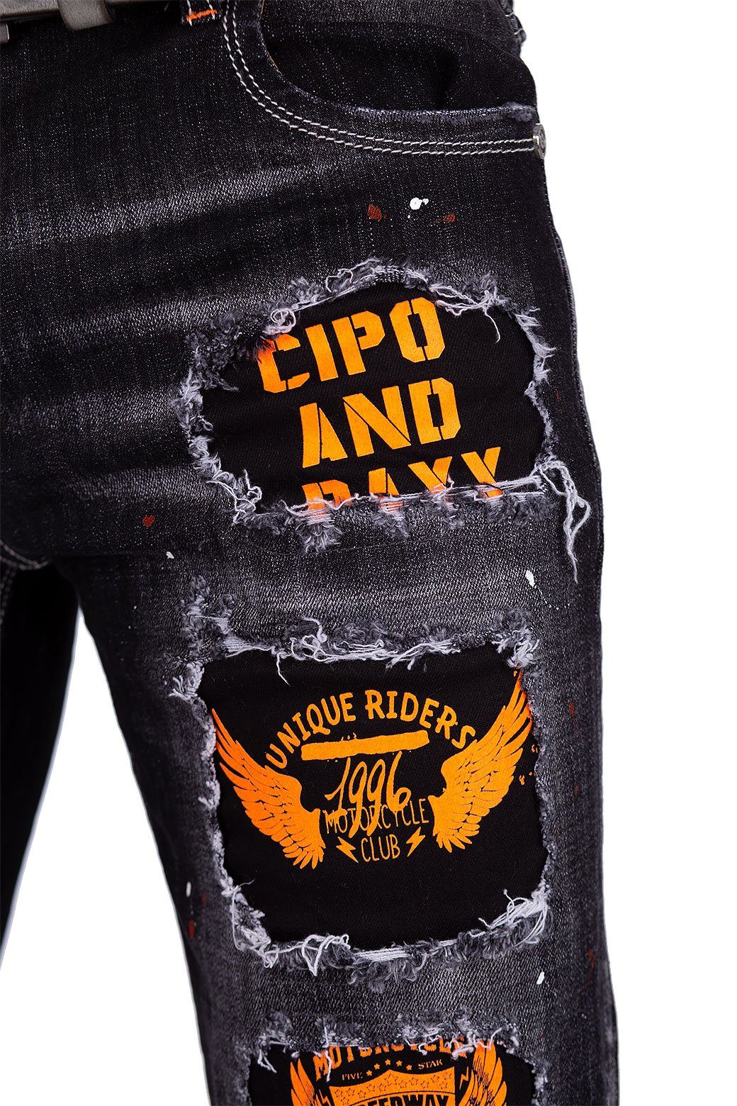 Cipo & Baxx Jeansshorts Kurze Hose BA-CK241 mit coolen Destroyed Effekten
