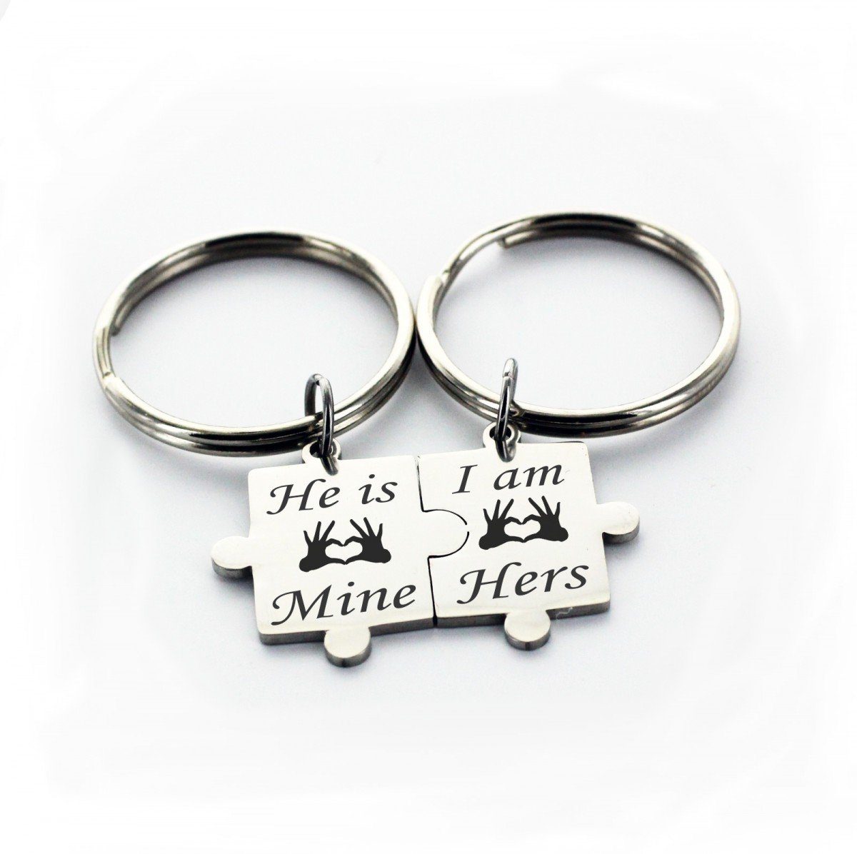 Lieblingsmensch Schlüsselanhänger Partner Set Puzzleteile - He is mine - I am Hers - Glücksbringer (Partner Set - 2 Schlüsselanhänger mit Gravur, inklusive Schlüsselring), Robuste und filigrane Lasergravur