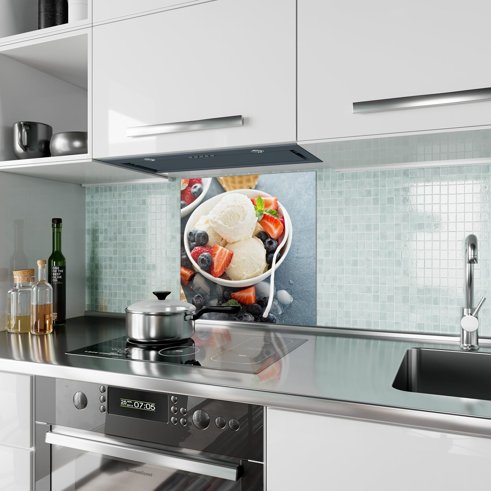 Primedeco Küchenrückwand Küchenrückwand Motiv und Früchte Vanilleeis mit Glas Spritzschutz