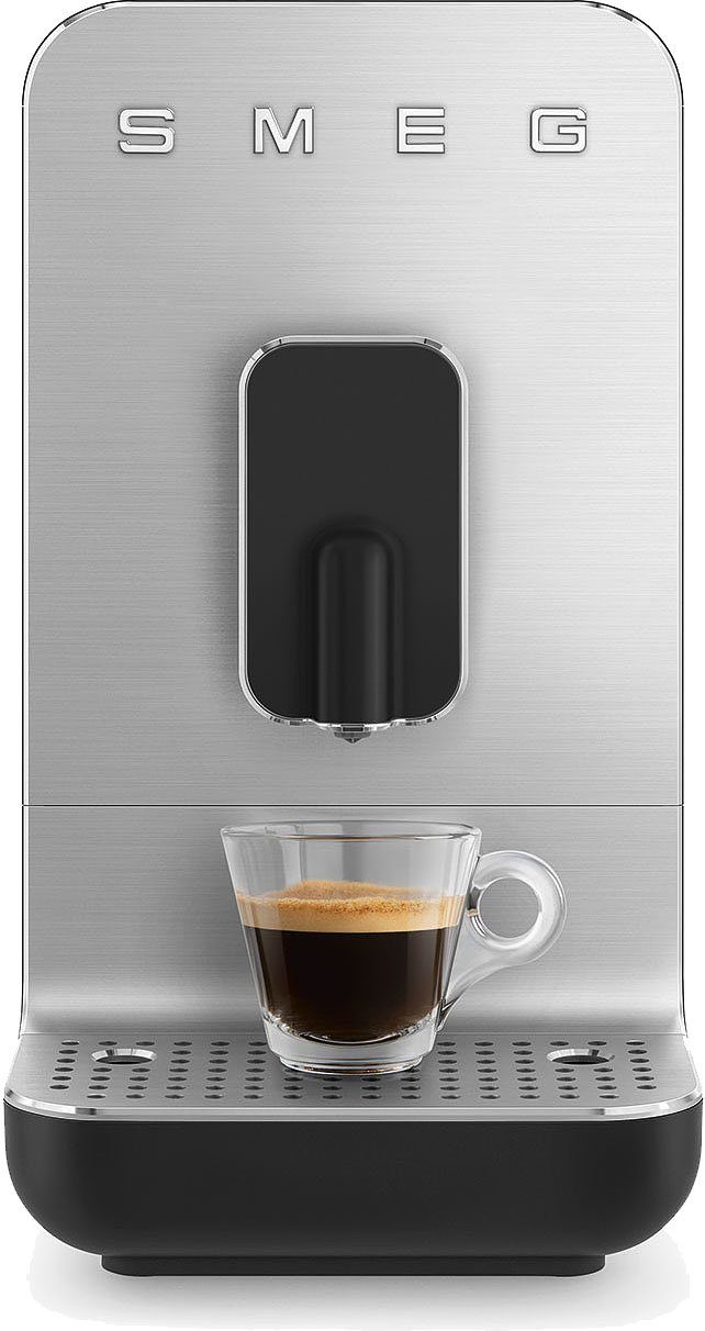 BCC01BLMEU Schwarz Herausnehmbare Brüheinheit Smeg Kaffeevollautomat BCC01BLMEU, matt
