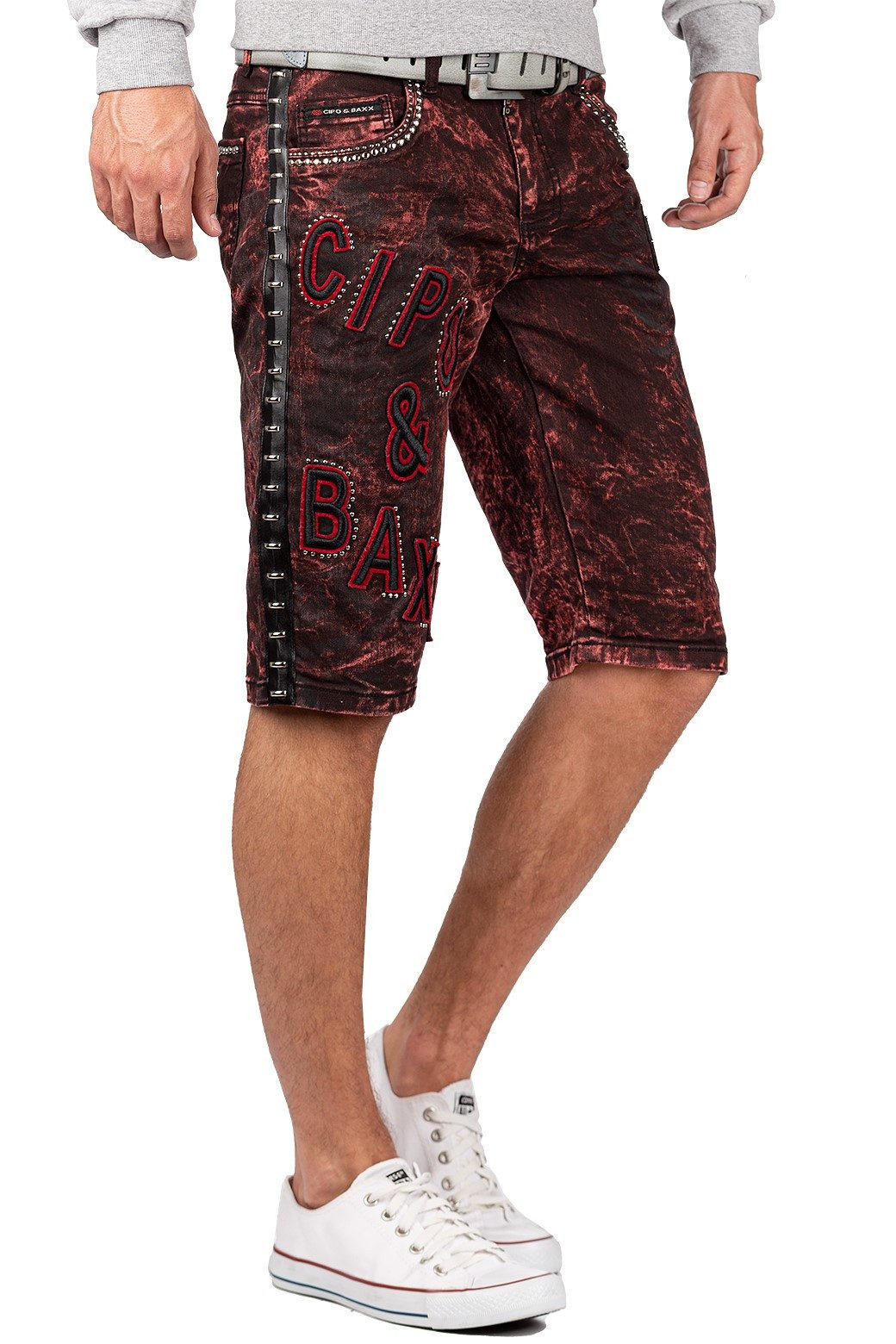 Cipo & Baxx Jeansshorts Herren Regular Fit Kurze Hose Mid Waist BA-CK207 Design mit Kunstlederbereichen und "Cipo & Baxx" Schriftzug