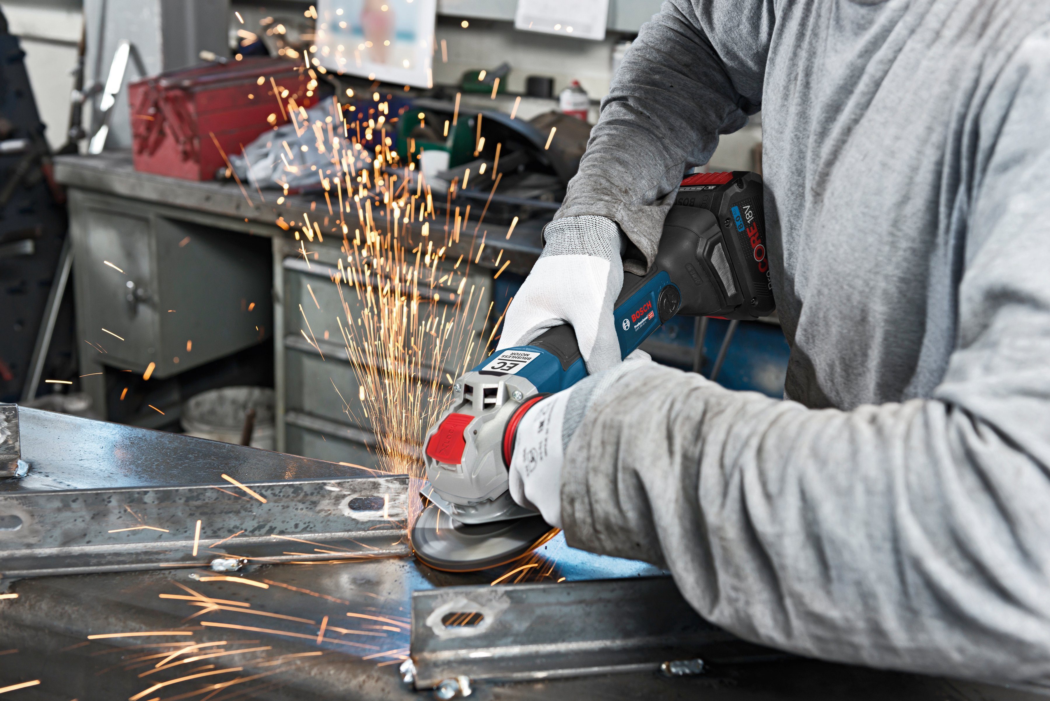 Bosch Professional Akku-Winkelschleifer GWX 18V-10 PC (L) solo CLC, ohne Ak günstig online kaufen