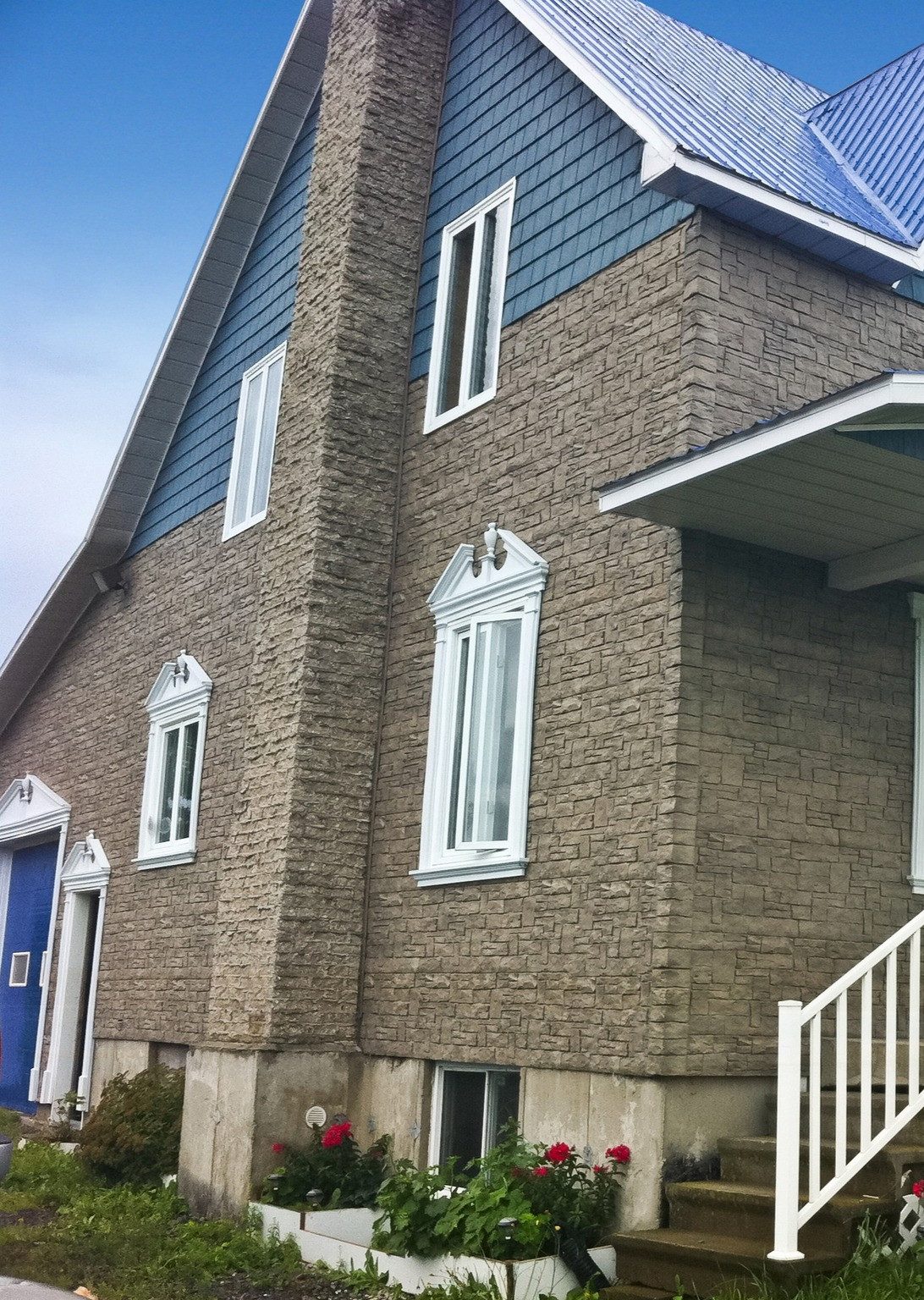 NOVIK Verkleidungspaneel NovikStone SK Platte 114x51cm 10 St. 4,65qm Felsstein braun, BxL: 51,44x114,3 cm, 0,46 qm, (Karton mit 10 Platten, 5,88 qm) Wandverkleidung mit 3-D-Effekt, problemlose Montage, Natursteinoptik