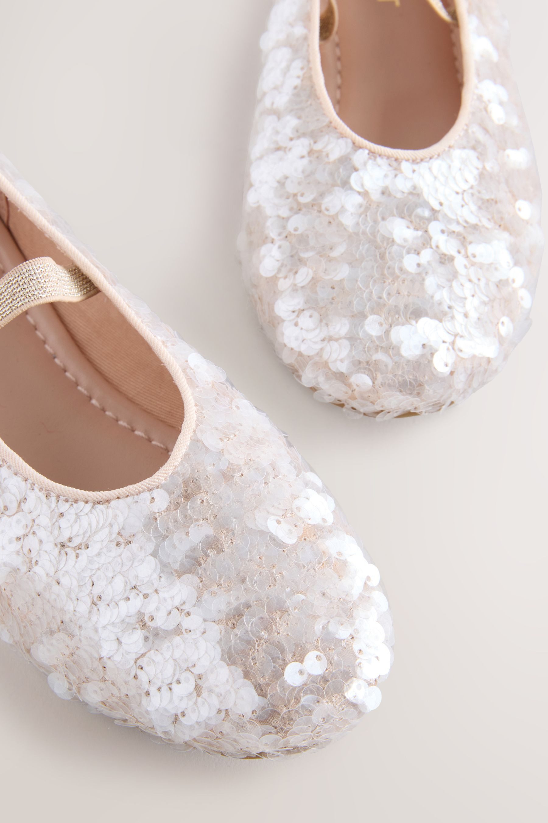 Next Ballerinas mit Pailletten Ballerina (1-tlg)