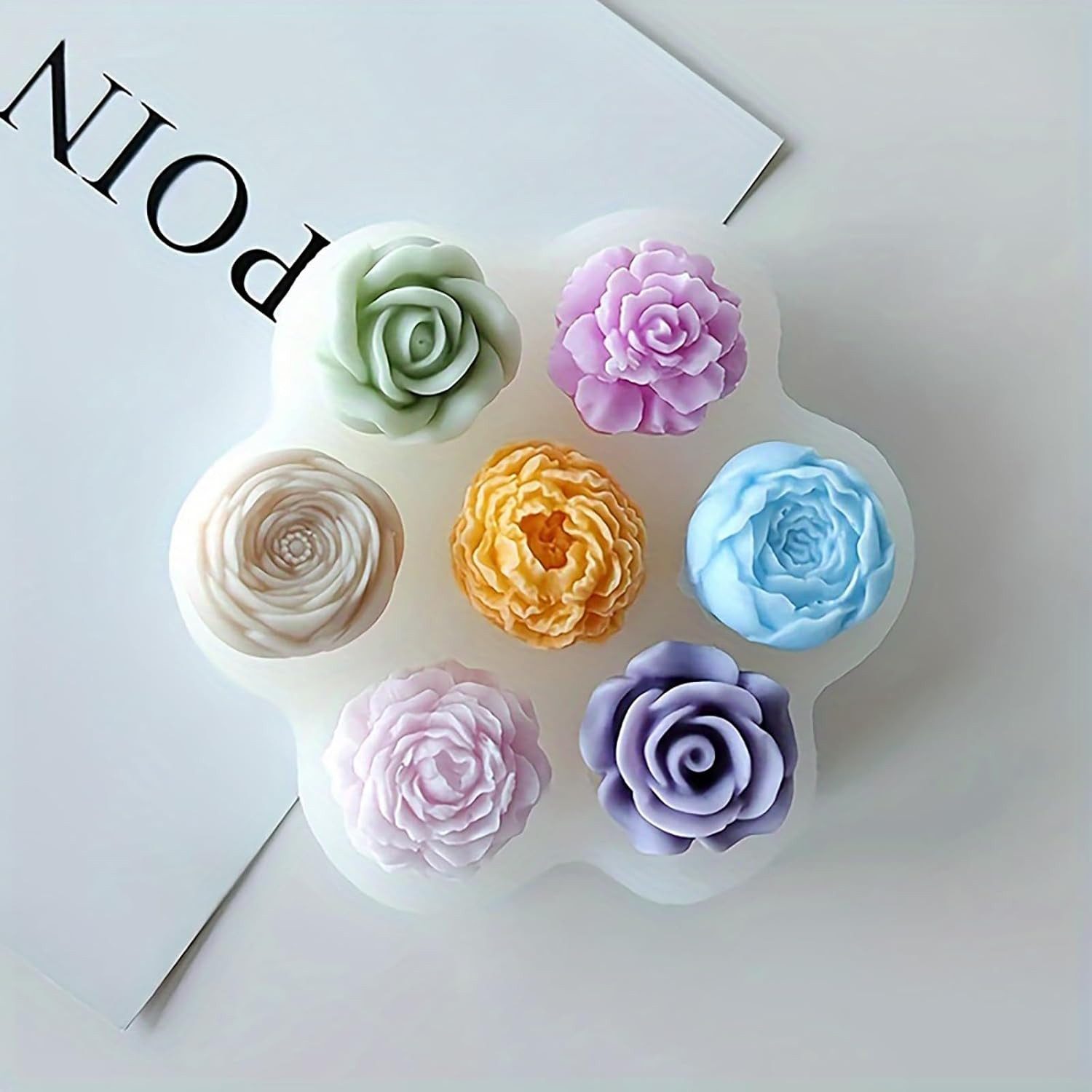 FOUORTUNATE-BEE Silikonform 7-fach Rosen Silikonform für Mini-Blumenkerzen, (1-tlg), Silikonform mit 7 Rosen für kleine Kerzen & Deko