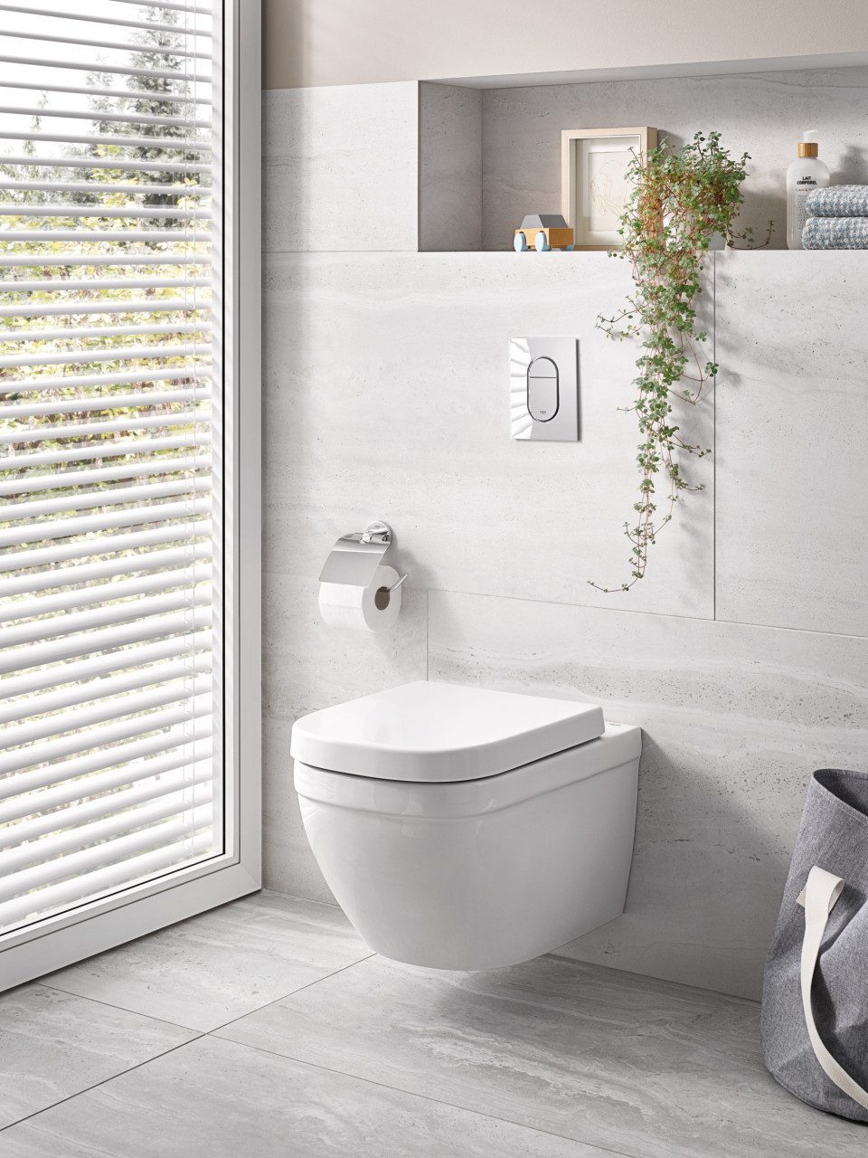 Grohe WC-Komplettset Wand-Tiefspül-WC Euro ohne WC-Sitz weiß
