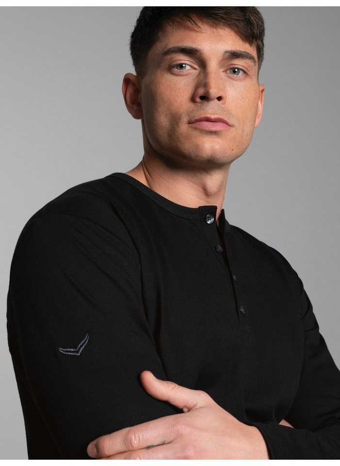 Trigema Longsleeve TRIGEMA Langarmshirt mit Knopfleiste (1-tlg)