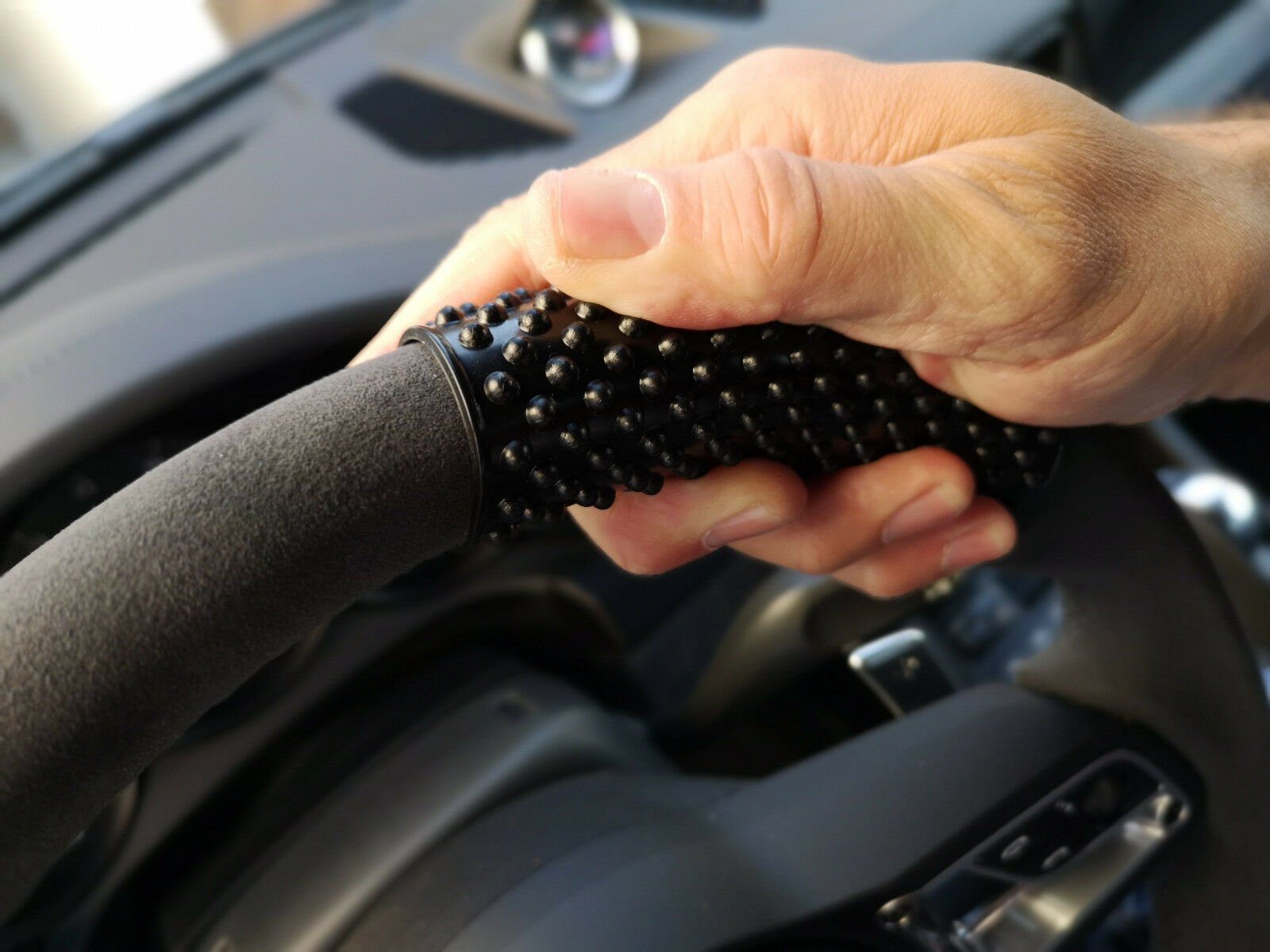 HR-IMOTION Universal Lenkradbezug Lenkradhülle Lenkrad Massage Grip Pad für 26 und 28 mm Durchmesser Adapter