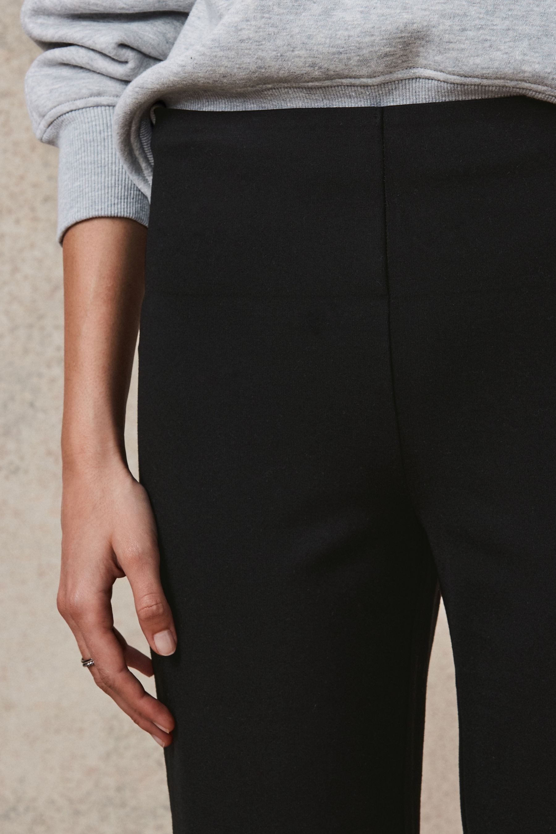 Next Jerseyhose Nahtlos Ponte-Hose mit weitem Bein – Kurzgröße (1-tlg)
