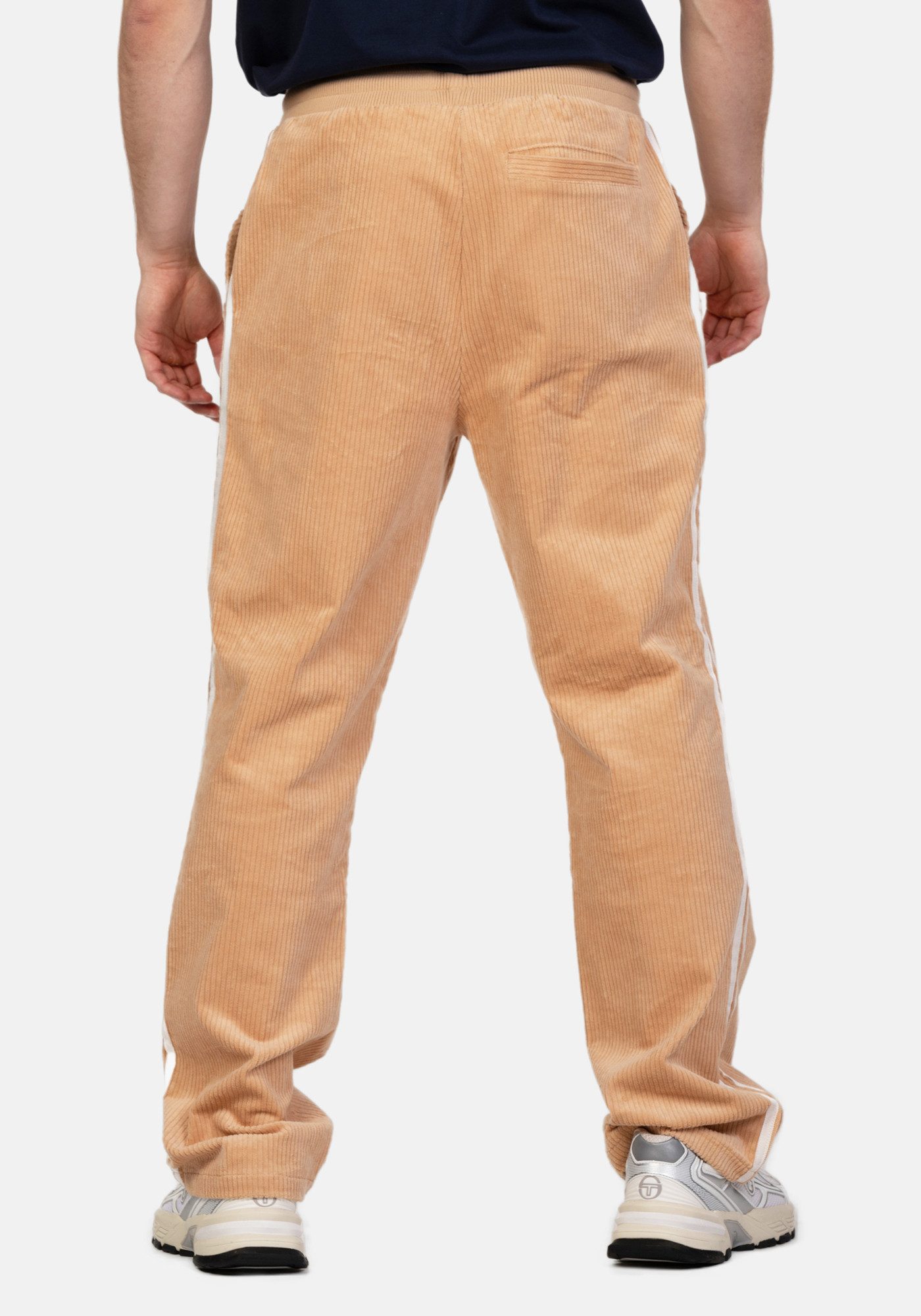 Sergio Tacchini Jogginghose EDGAR CORDUROY TRACK PANTS Herren Trainingshose Herren, Jogginghose, Retro, Sporthose, Streetwear, Sale