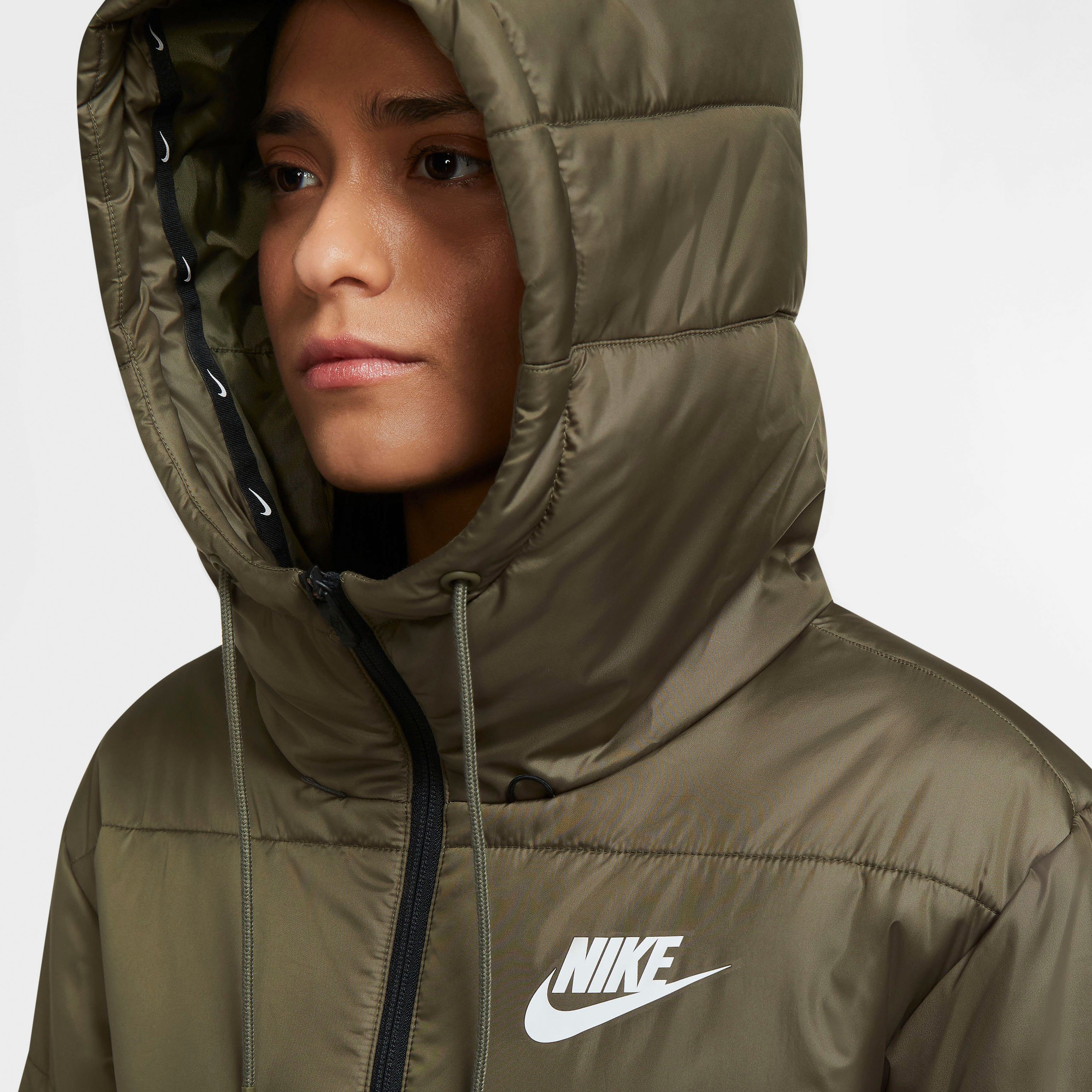 Nike Sportswear Steppjacke »THERMA-FIT REPEL CLASSIC SERIES WOMANS JACKET«  online kaufen | OTTO