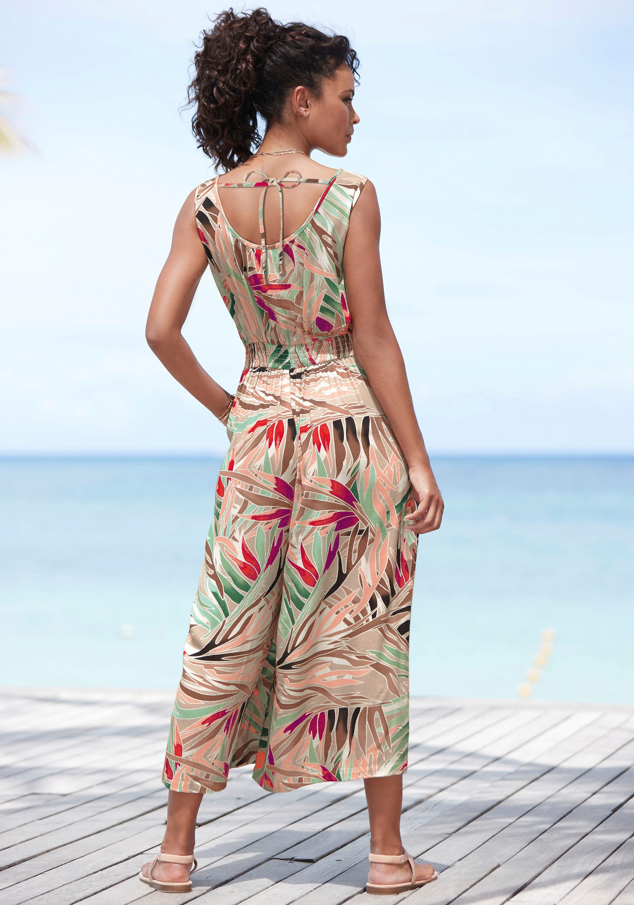 Vivance 7/8-Overall aus gekreppter Viskose, Jumpsuit mit Alloverprint und weitem Bein