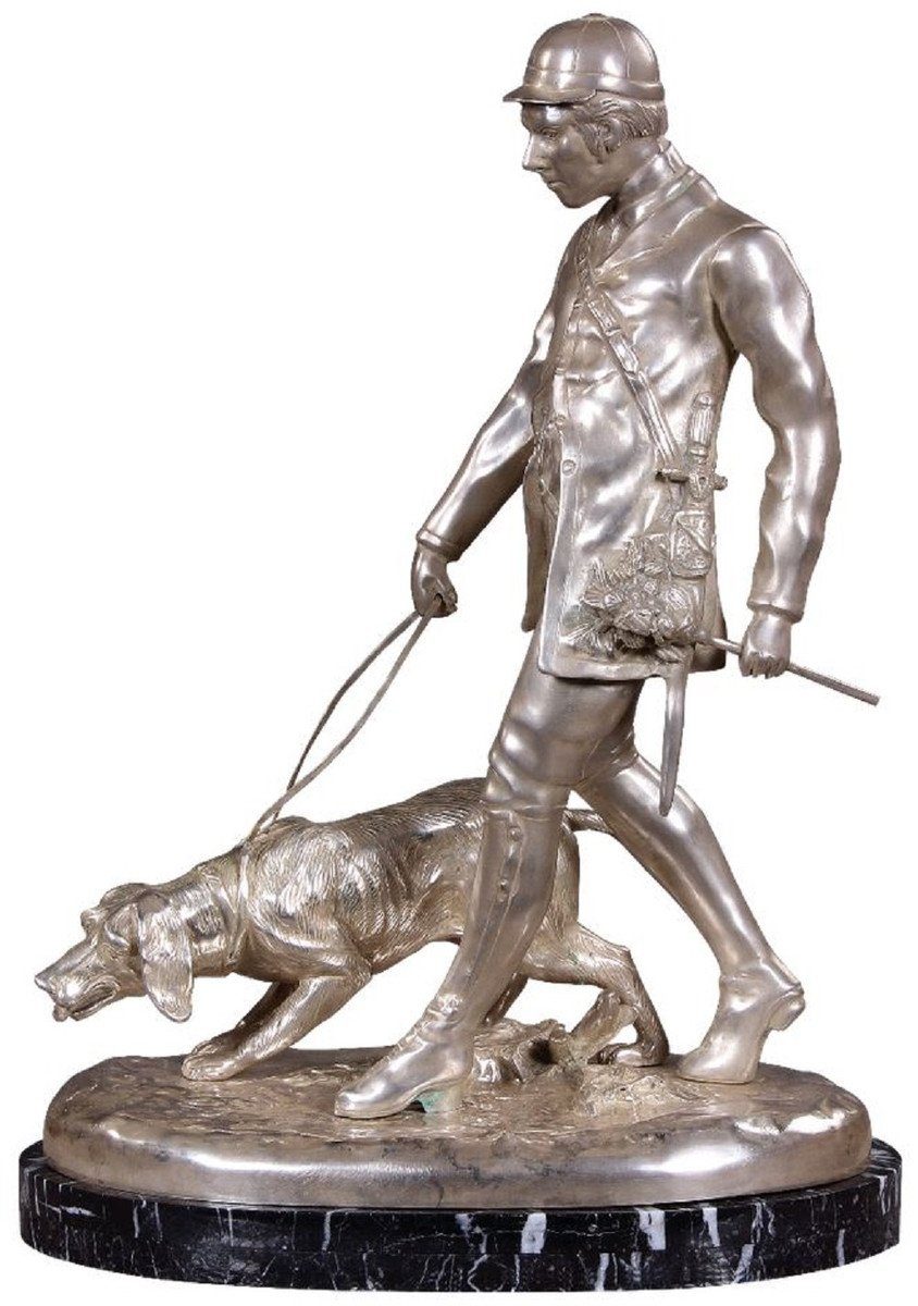 Casa Padrino Dekofigur Luxus Bronzefigur Jäger mit Hund Silber / Schwarz 45 x 28 x H. 61 cm - Bronze Skulptur mit Marmorsockel - Schreibtisch Deko - Wohnzimmer Deko - Luxus Qualität