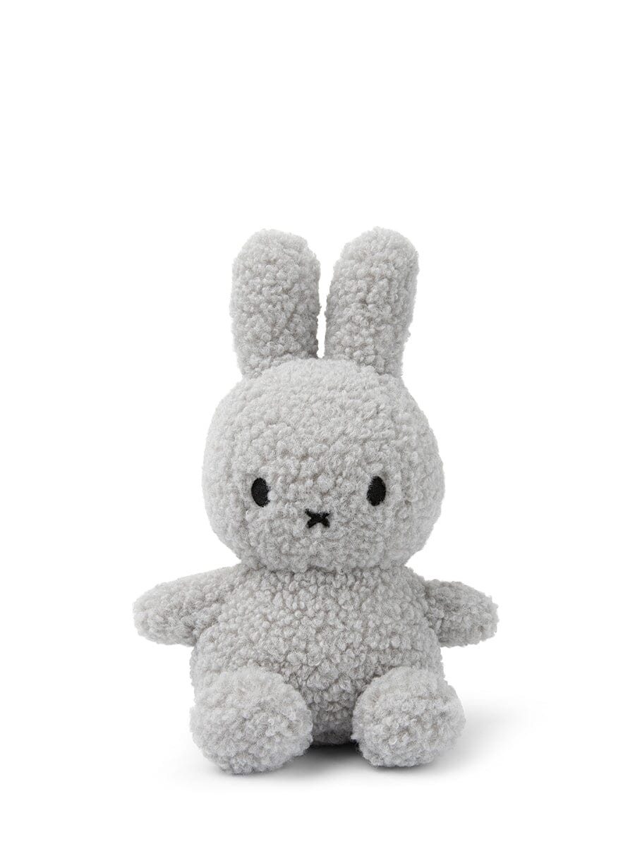Bon Ton Toys Kuscheltier Miffy sitzend Teddy hellgrau 23 cm recycled