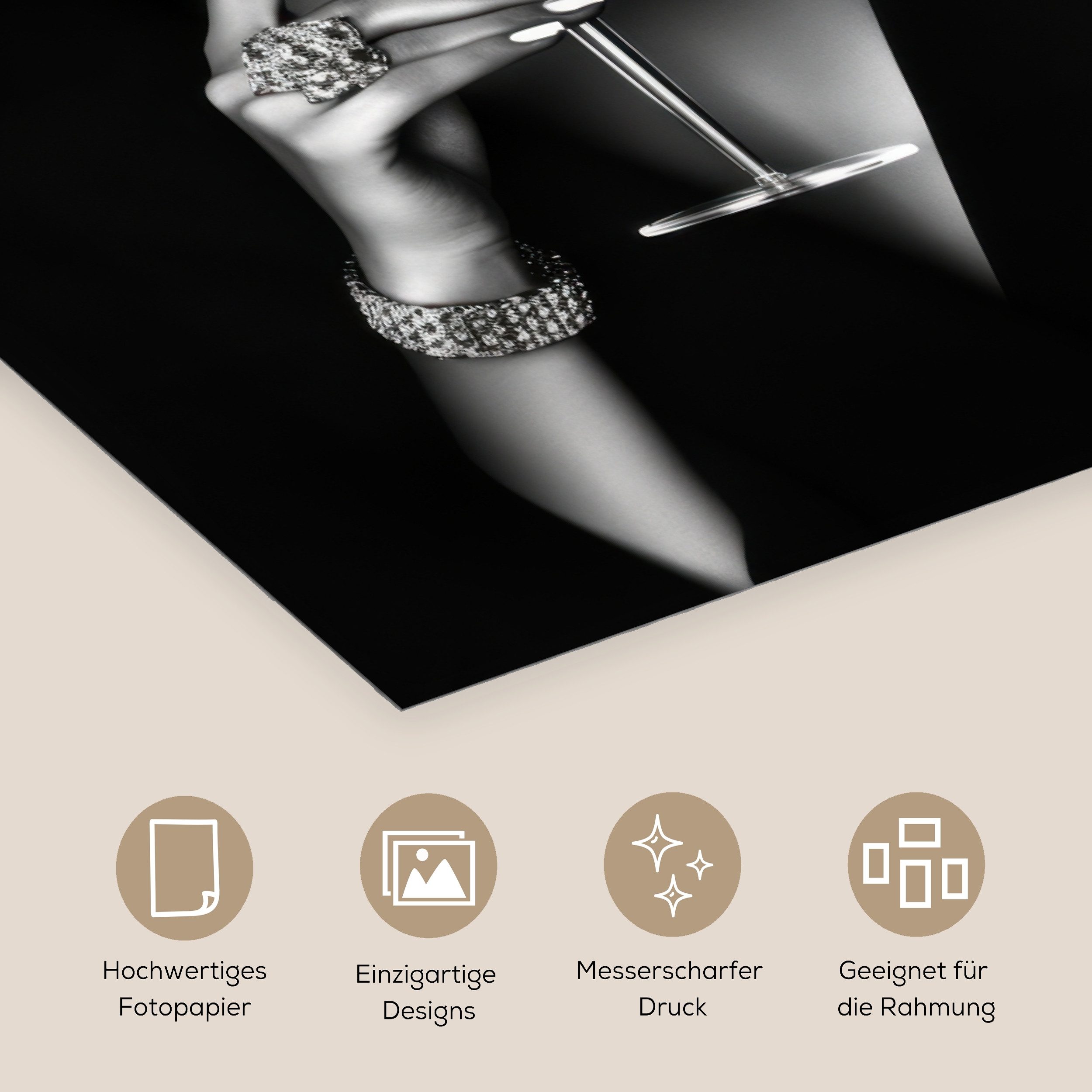 MuchoWow Poster Frau - Cocktail - Schick, (1 St), Poster ohne Rahmen, Wandbild, Wandposter, 20x30 cm – Bild 3 von 5