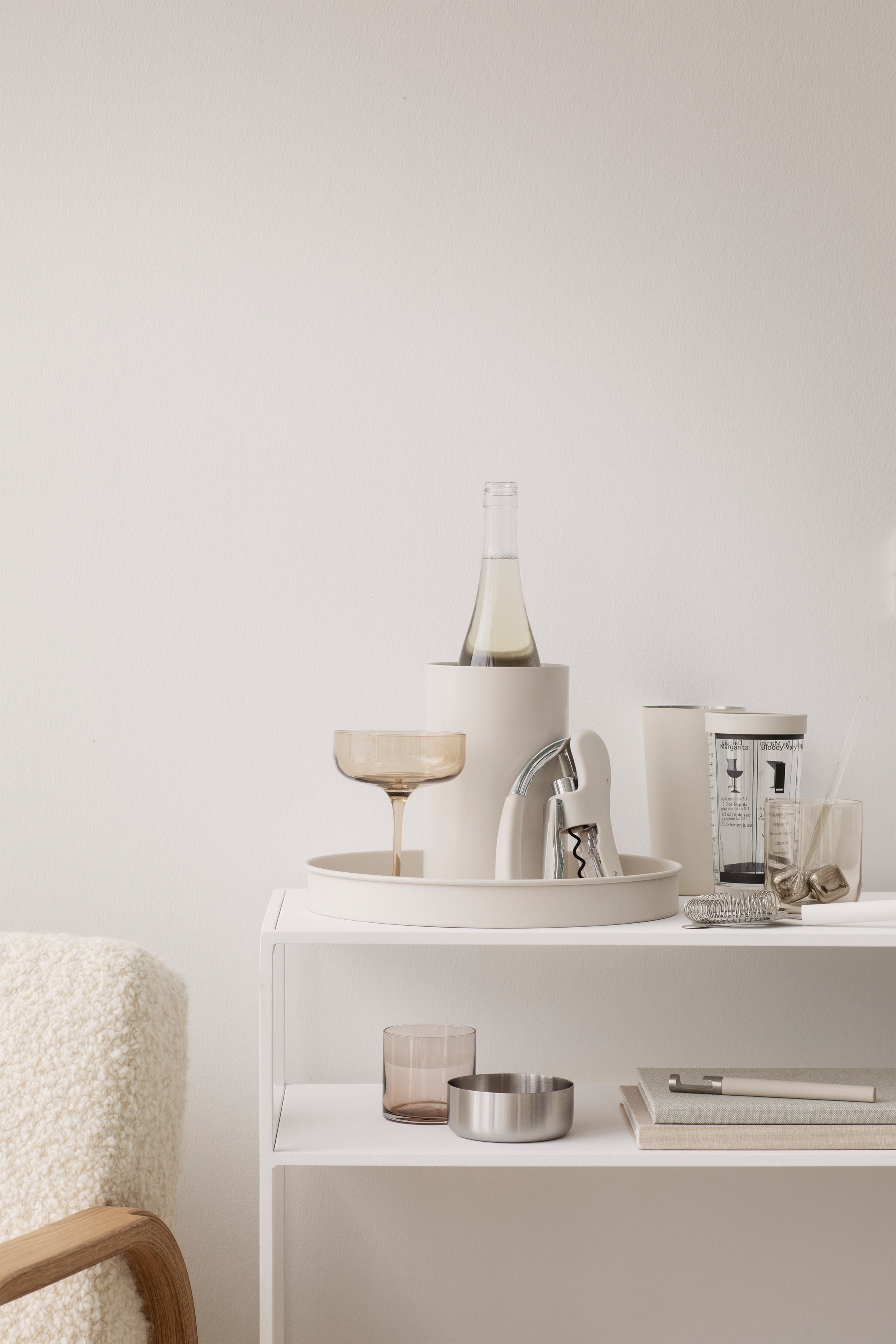 blomus Cocktail Shaker LOUNGE Boston Shaker Set Edelstahl, Edelstahl, (Set mit Barsieb und Metallbecher)