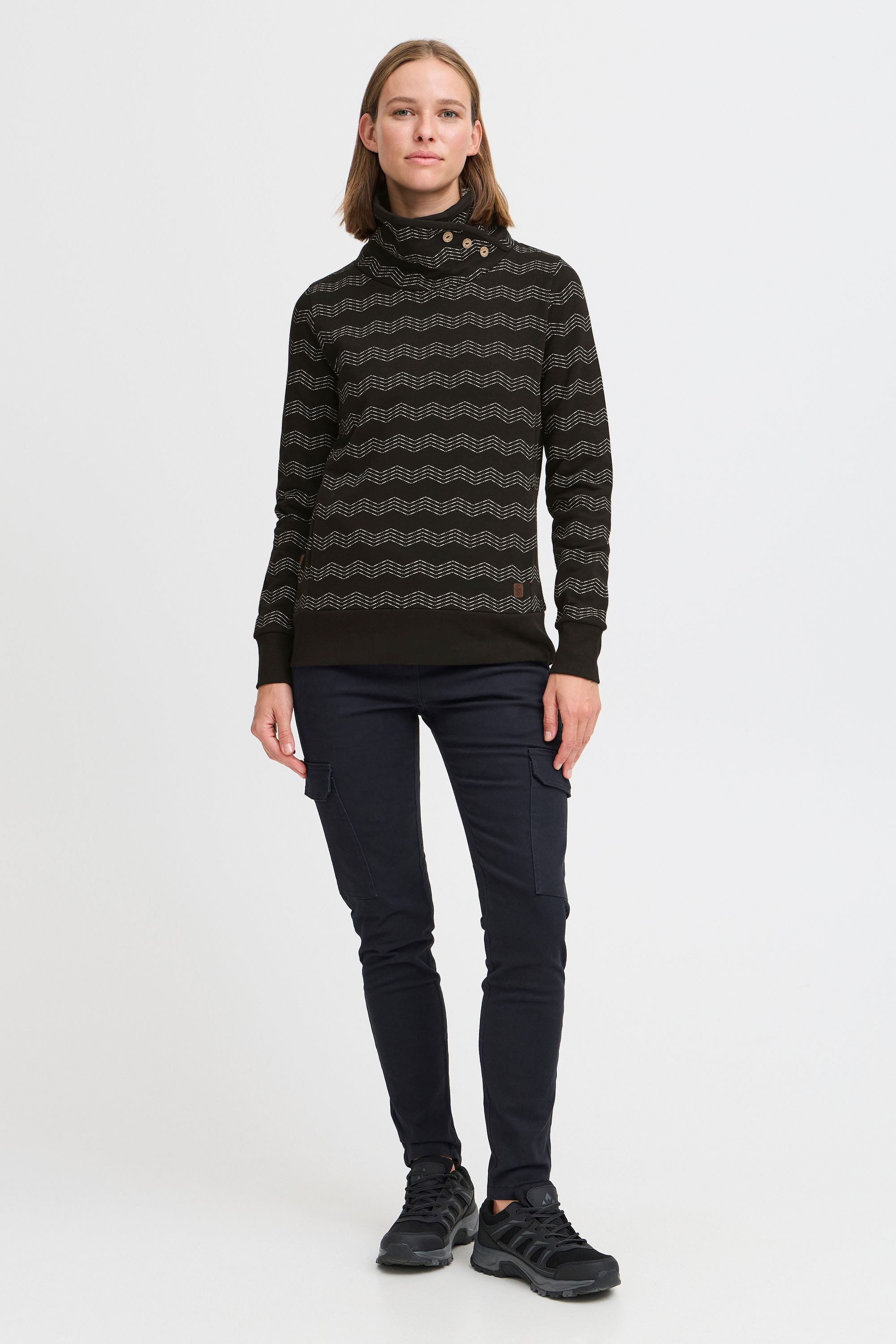 OXMO Sweatshirt OXVernita Modischer Sweater mit hohem Kragen günstig online kaufen