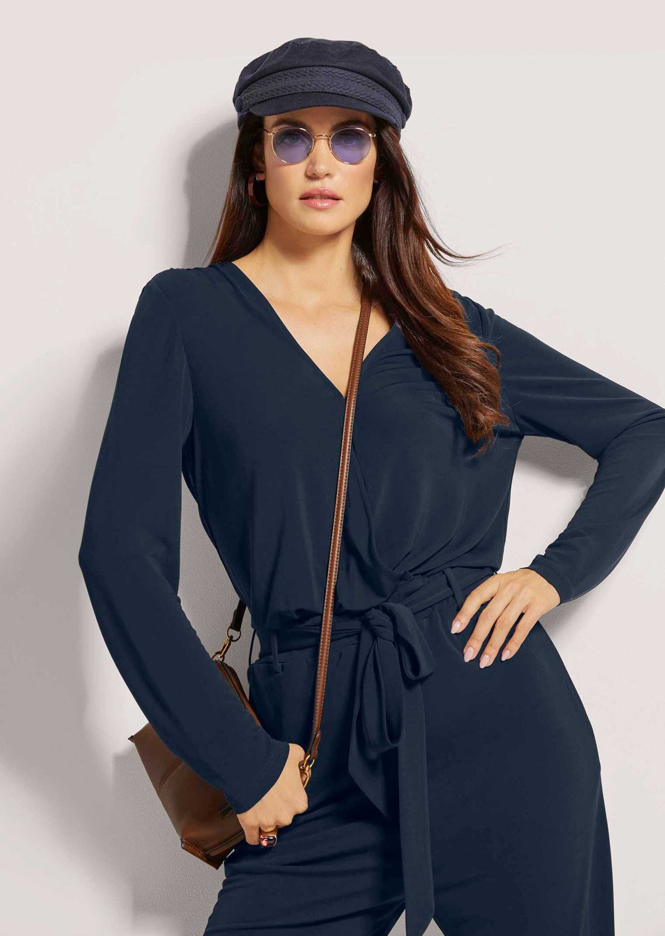 MADELEINE Jumpsuit Eleganter Overall mit weitem Bein Melierte Optik, V-Ausschnitt mit Knopfverschluss hinten