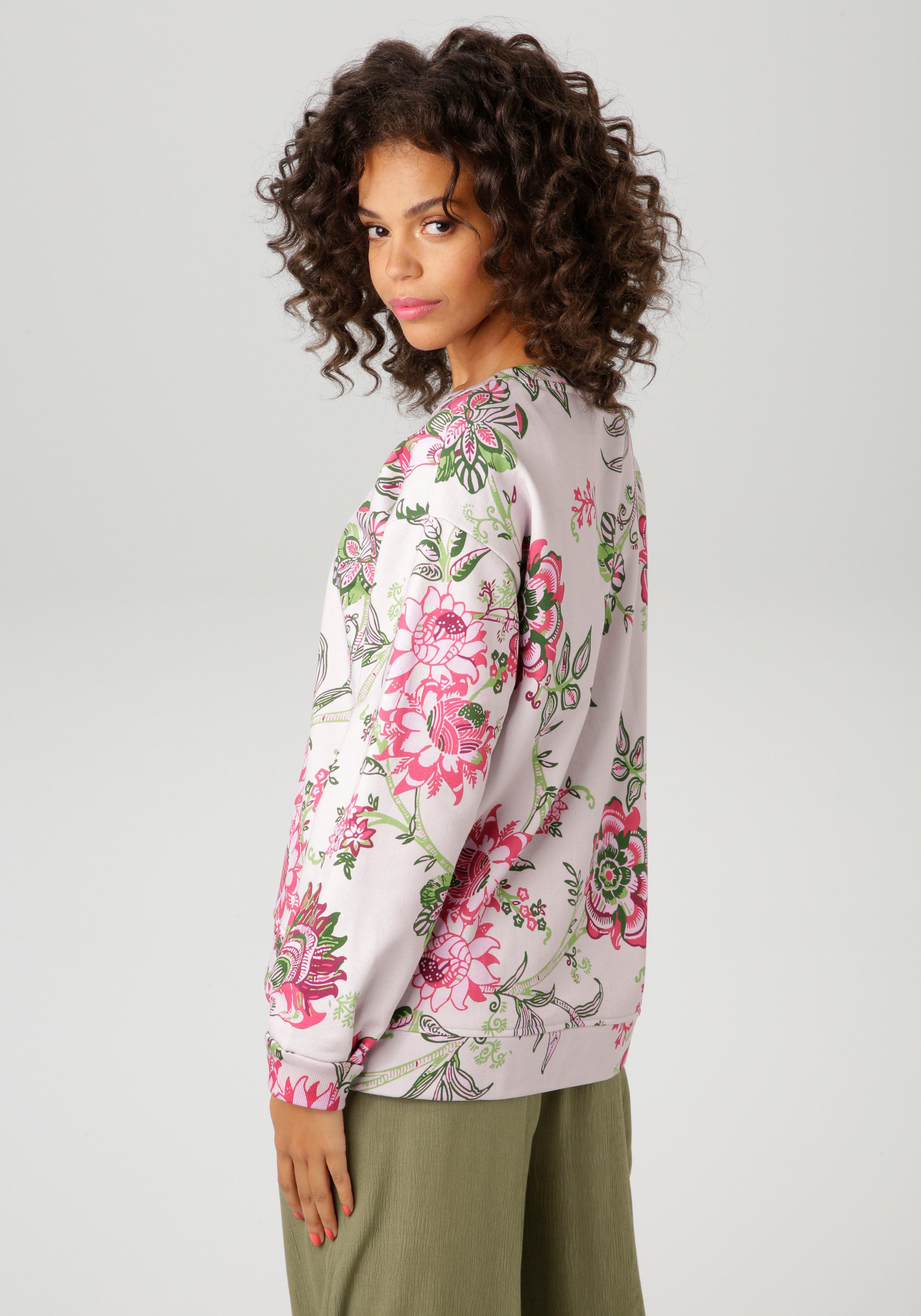 Aniston CASUAL Sweatshirt im extravaganten Blumendruck günstig online kaufen