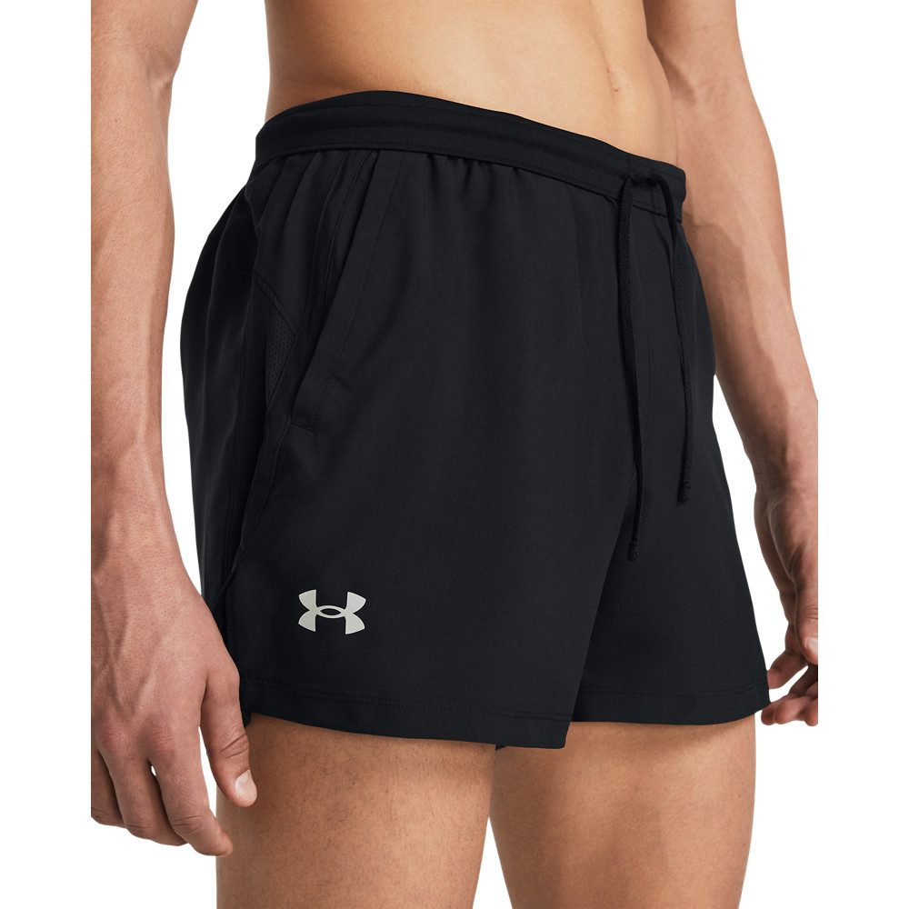 Under Armour® Shorts UA LAUNCH 5'' SHORTS sportlicher Stil, für intensive Workouts und Fitnessaktivitäten