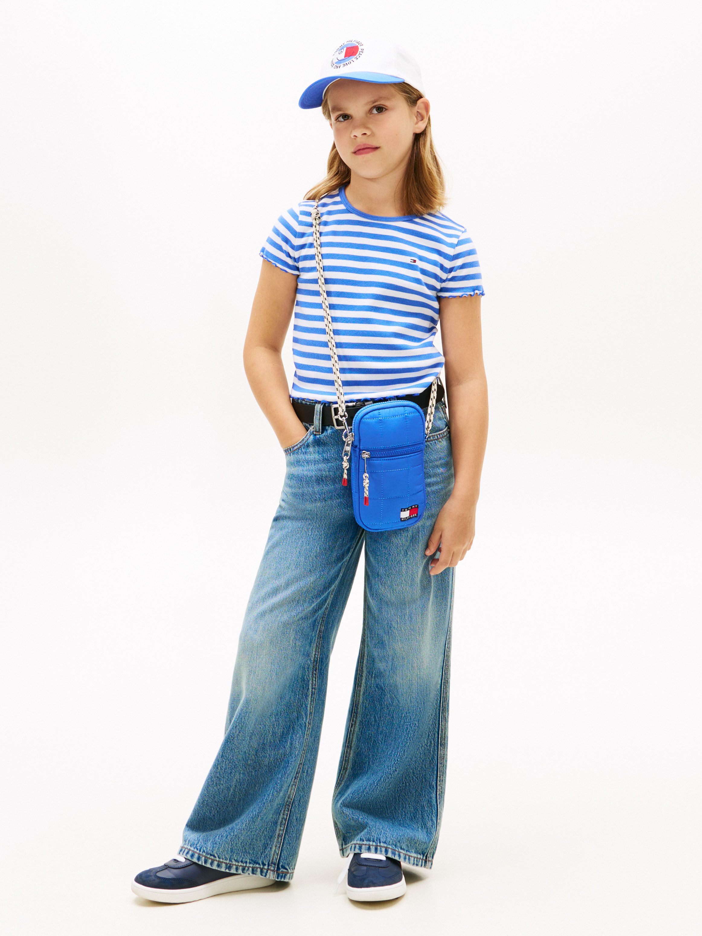 Tommy Hilfiger T-Shirt ESSENTIAL RIB TOP mit Babylock-Kanten und Stickerei unifarben, casual, regular fit, Baumwollmix, Rundhals