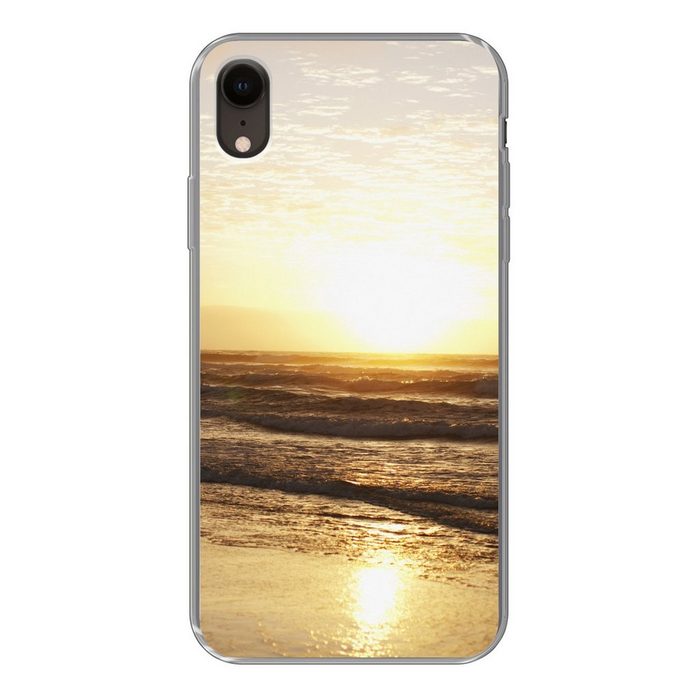 MuchoWow Handyhülle Strand - Sonne - Wolken Handyhülle Apple iPhone XR Smartphone-Bumper Print Handy