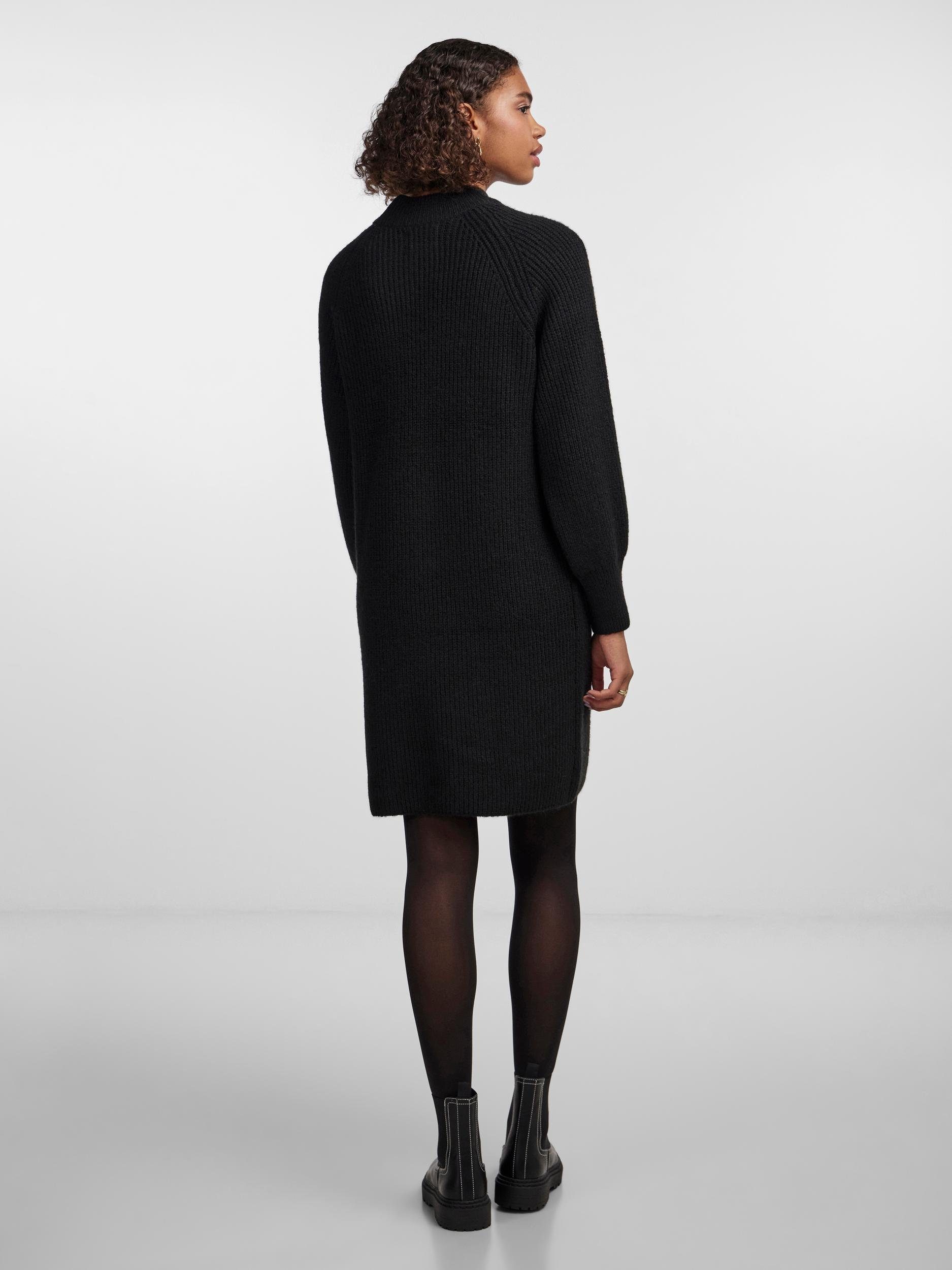 NOOS O-NECK KNIT LS pieces Black Strickkleid DRESS BC PCNATALEE