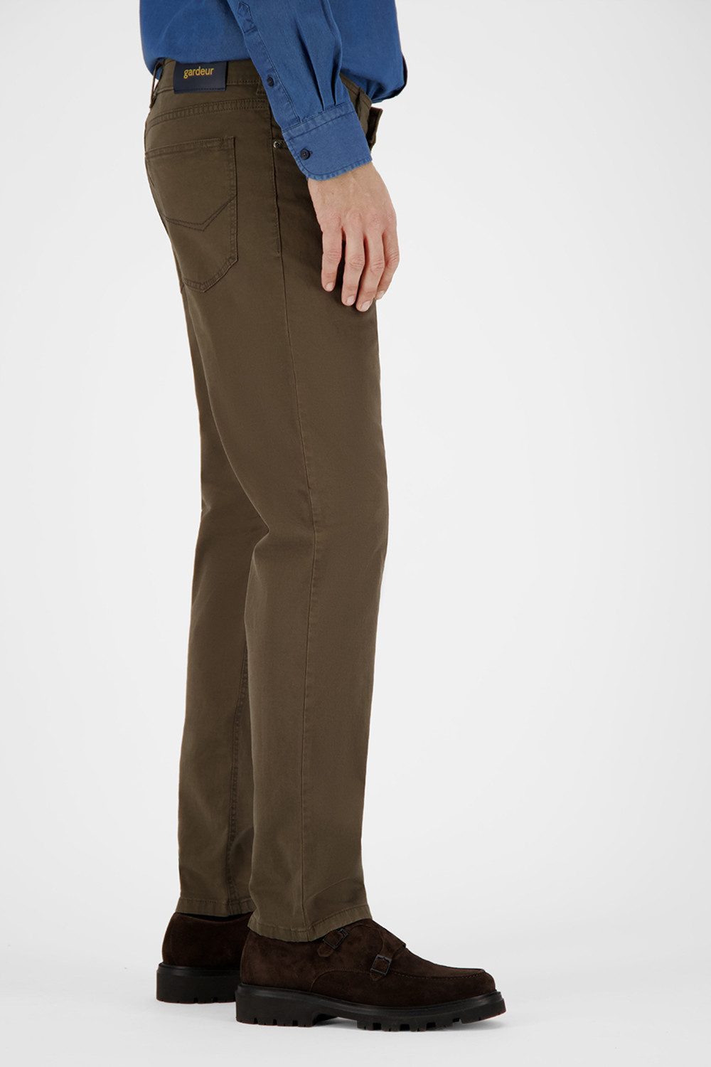 Atelier GARDEUR Straight-Jeans BILL-3-418861-1074, grün, khaki, Modern Fit Cottonflex mit Cashmere Touch für besonders weichen Tragekomfort
