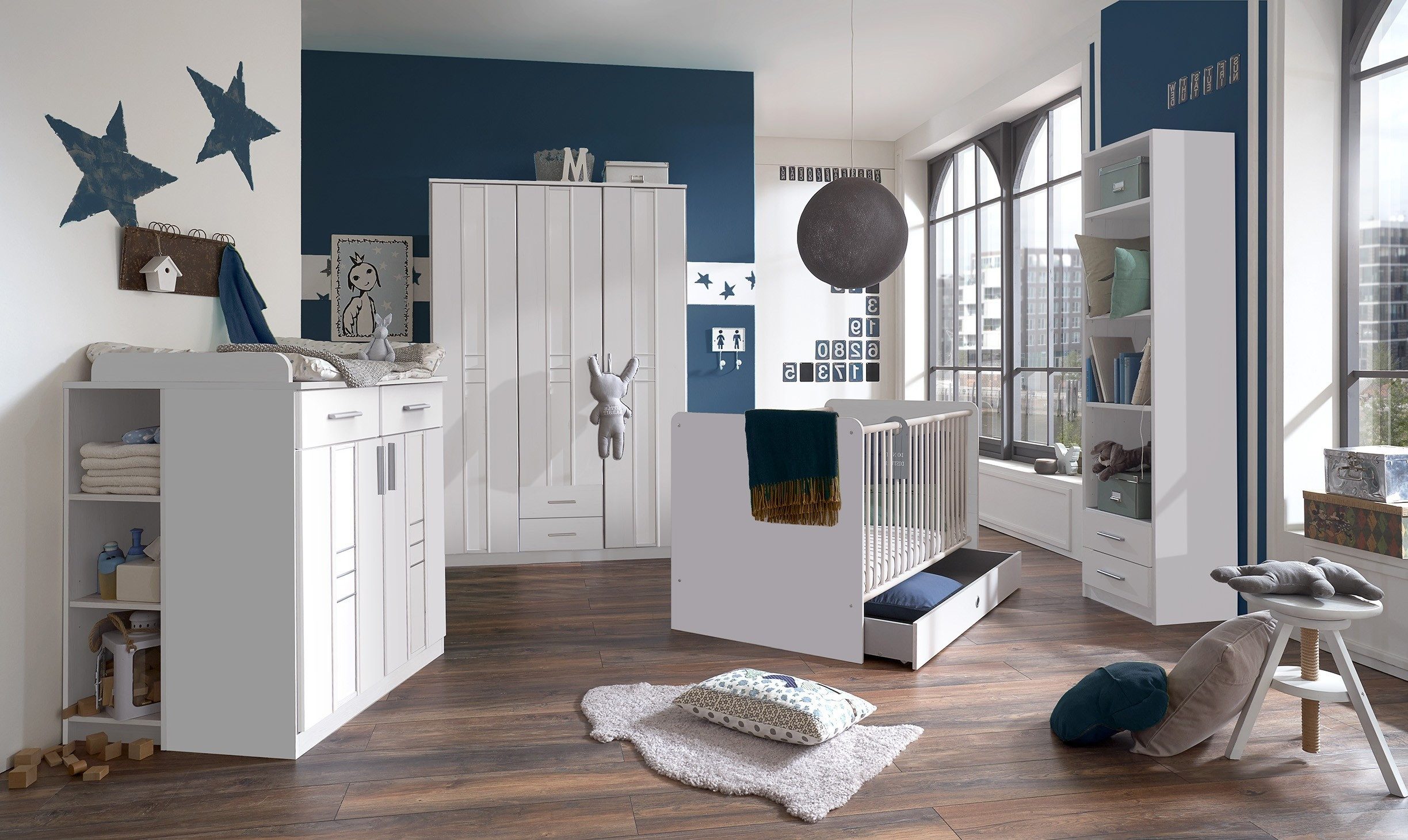 Wimex Babyzimmer-Komplettset in WEISS mit 4 Einlegeböden., (7-tlg)