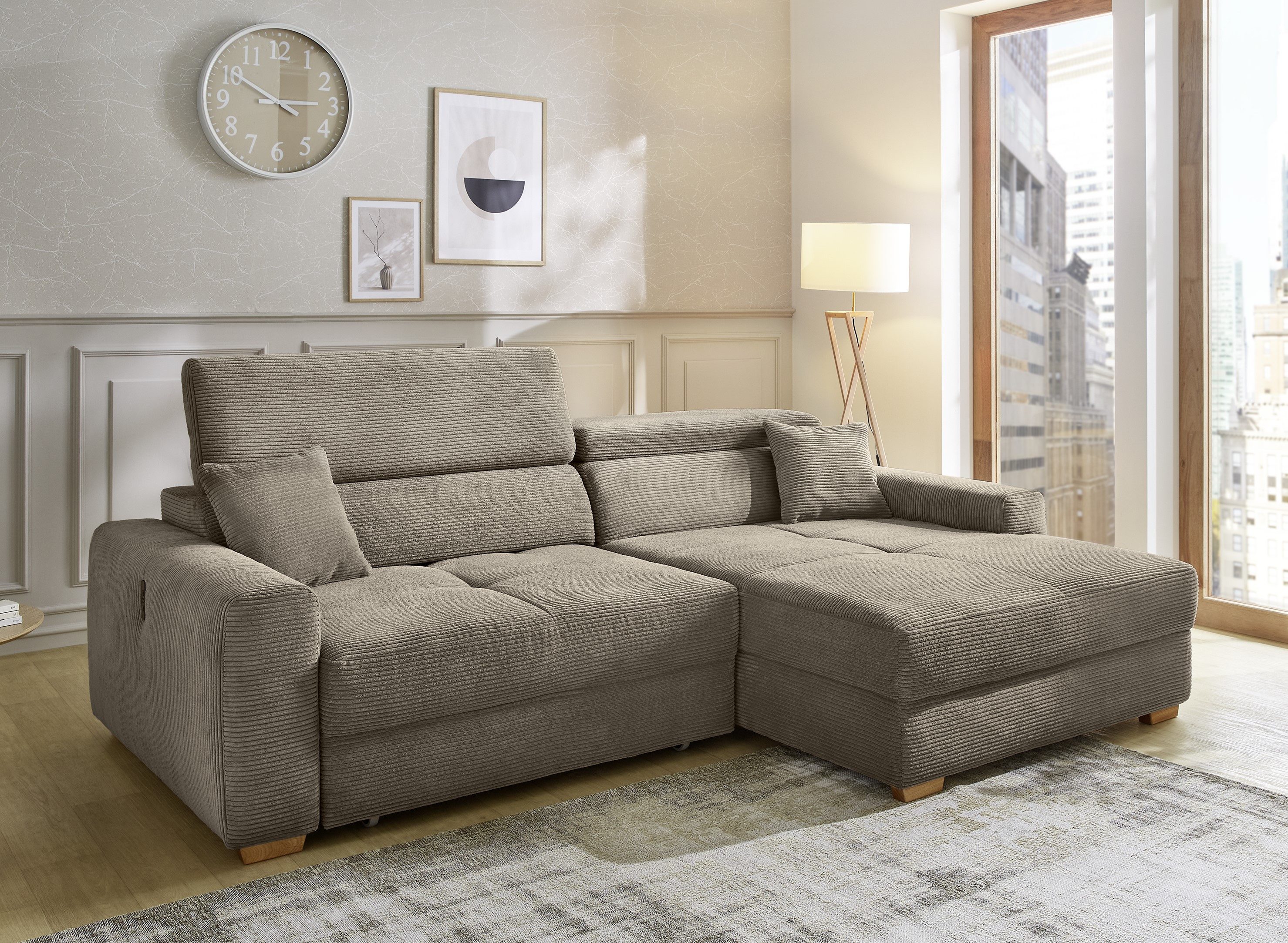 Jockenhöfer Gruppe Ecksofa Slider L-Form, B: 277 cm Couch, 60cm elektrische Sitztiefenverstellung, 140kg Belastbarkeit, USB-Anschluss, Kopfteilverstellung & Zierkissen