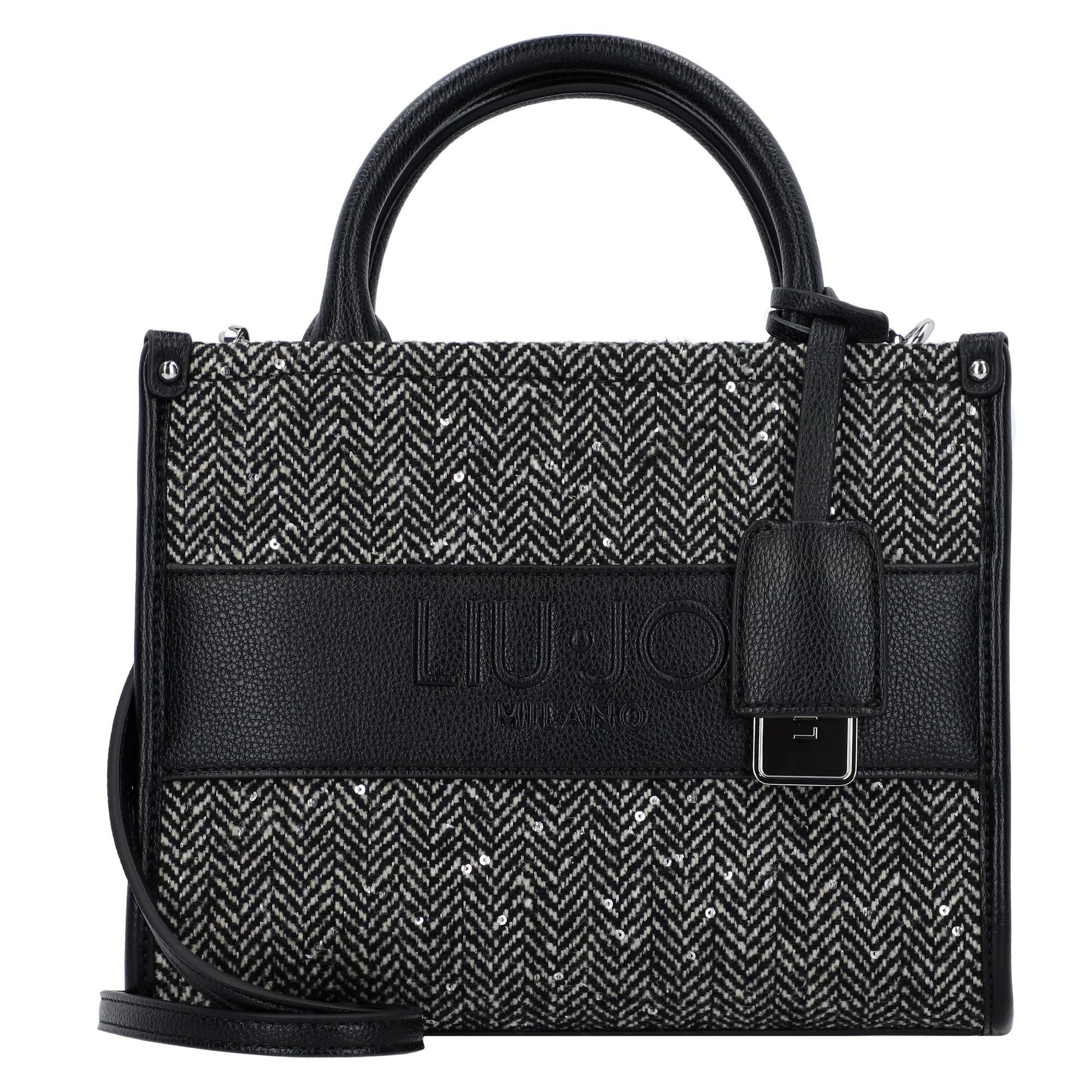 Shopper Ridhi