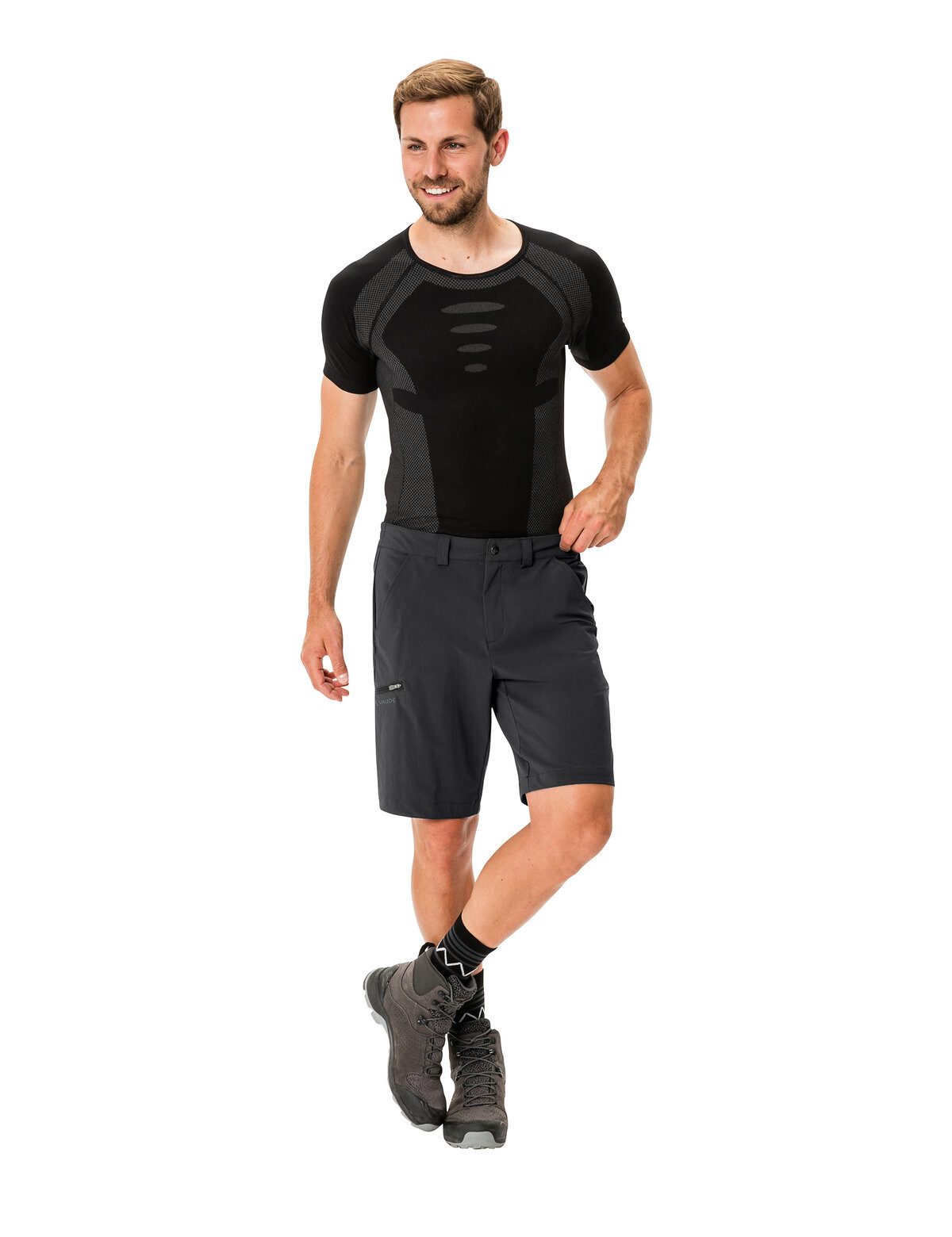 VAUDE Bermudas MEN'S FARLEY STRETCH BERMUDA II kurze Hose für aktive Freizeitgestaltung, aus Polyamid und Elasthan