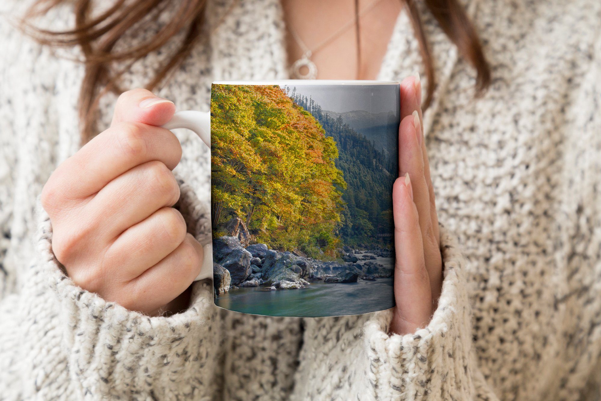 MuchoWow Tasse Keramik, Geschenk Herbstfarben, Teetasse, mit Japan Okutama Becher, bei Kaffeetassen, in Fluss Teetasse