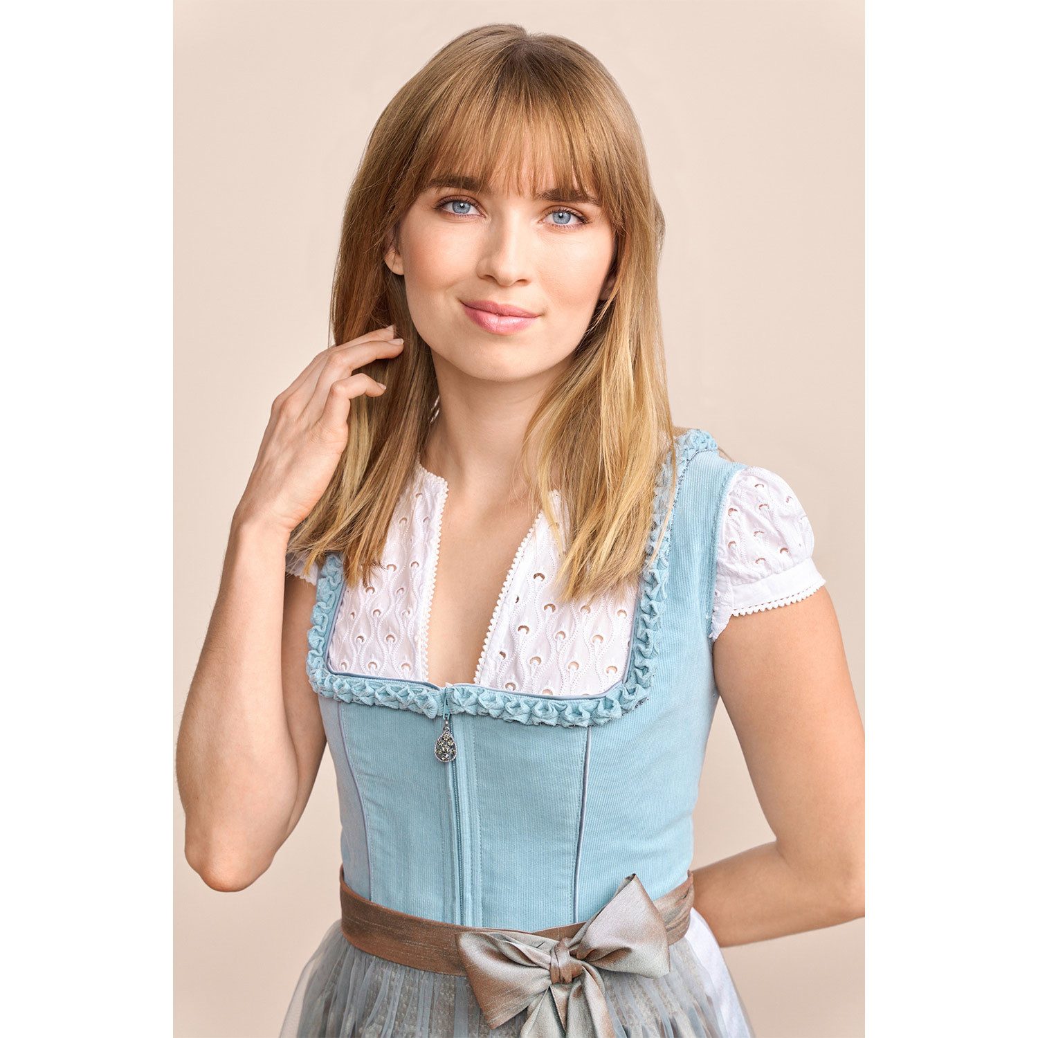 Krüger Madl Dirndl Krüger MADL Dirndl 'Emmeline' 415769, Hellblau 60