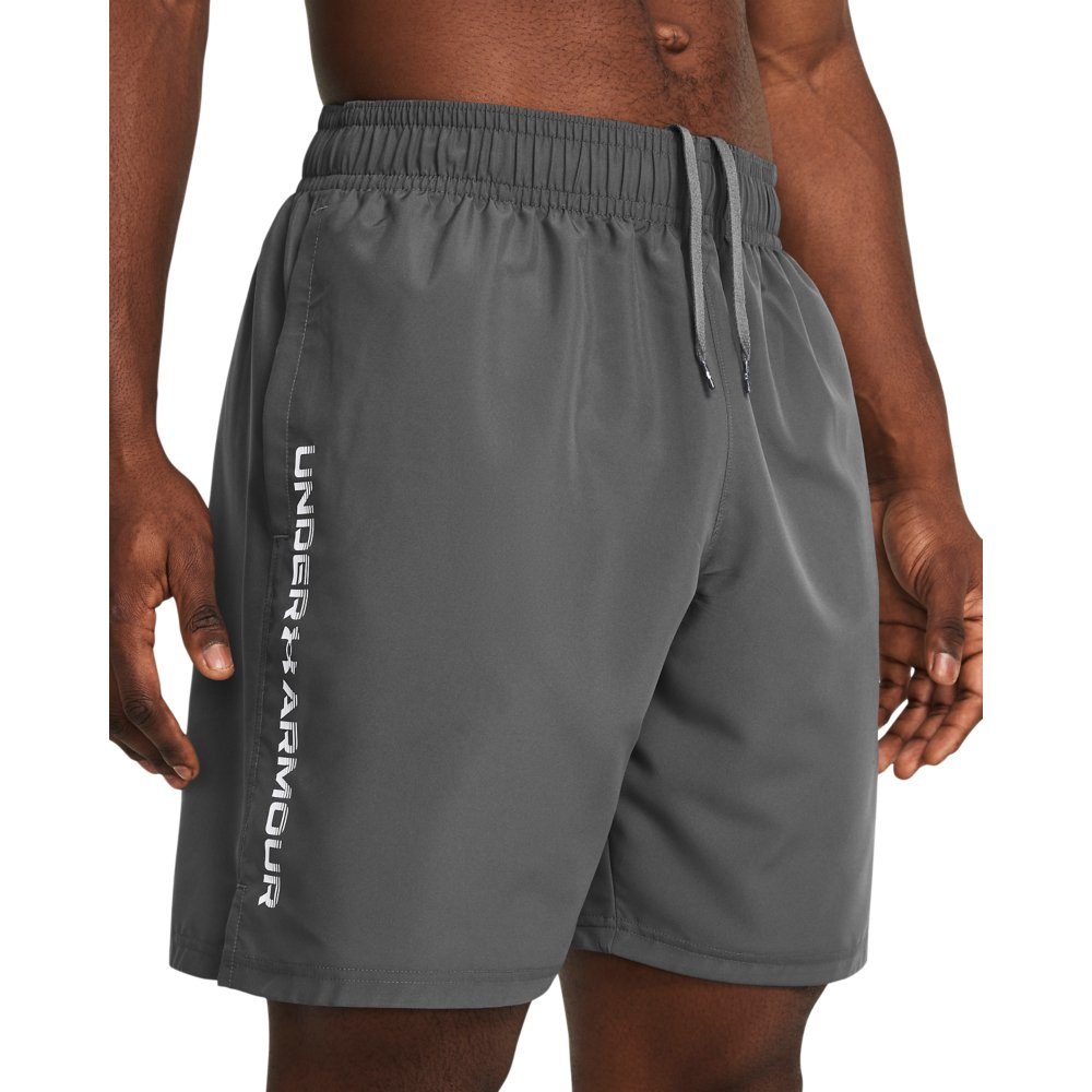Under Armour® Shorts UA TECH WOVEN WORDMARK SHORT mit Eingrifftaschen, pflegeleicht, normale Leibhöhe, gerade Beinform