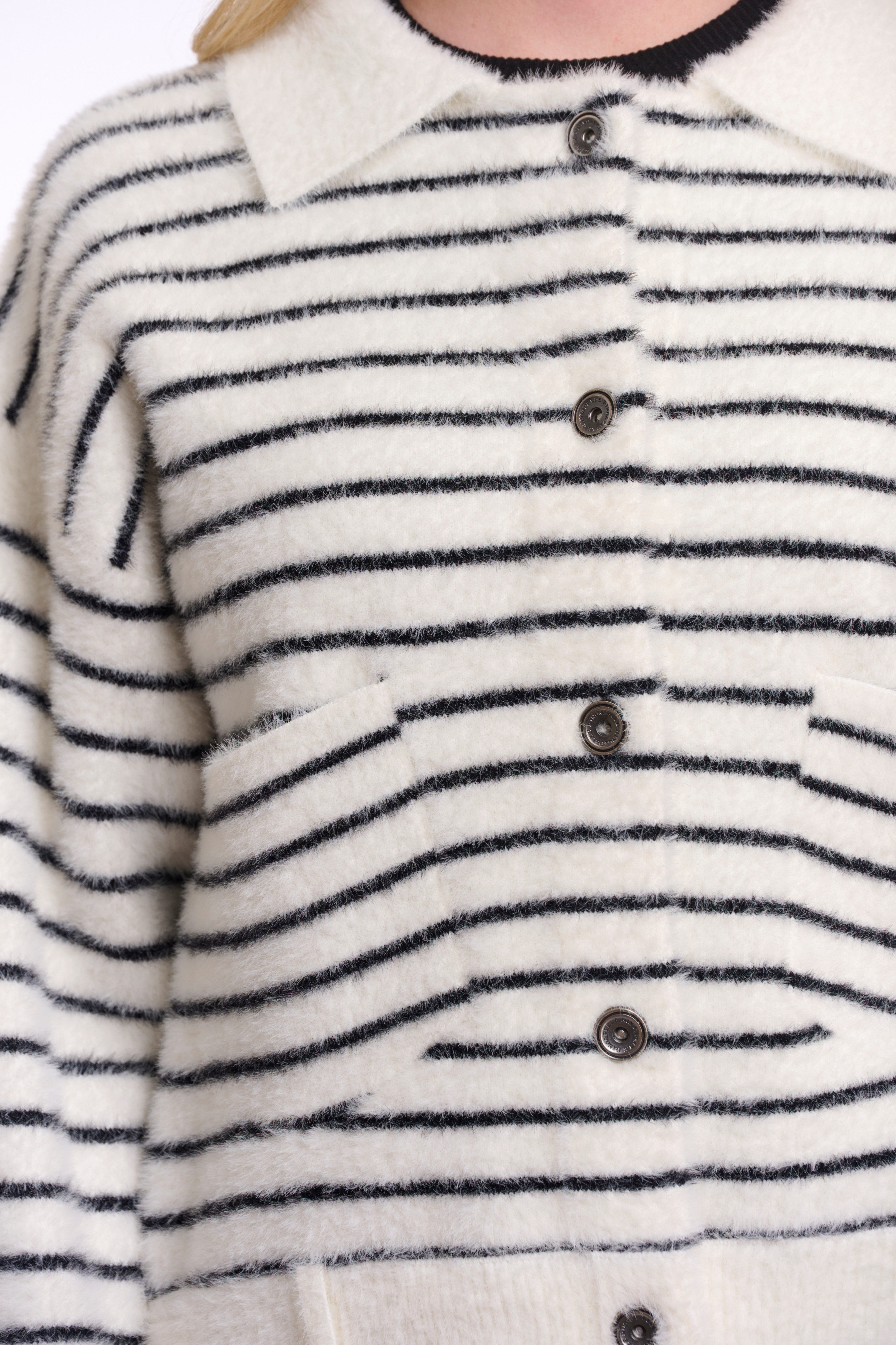 Rino & Pelle Strickjacke BUBBLY mit flauschiger Optik