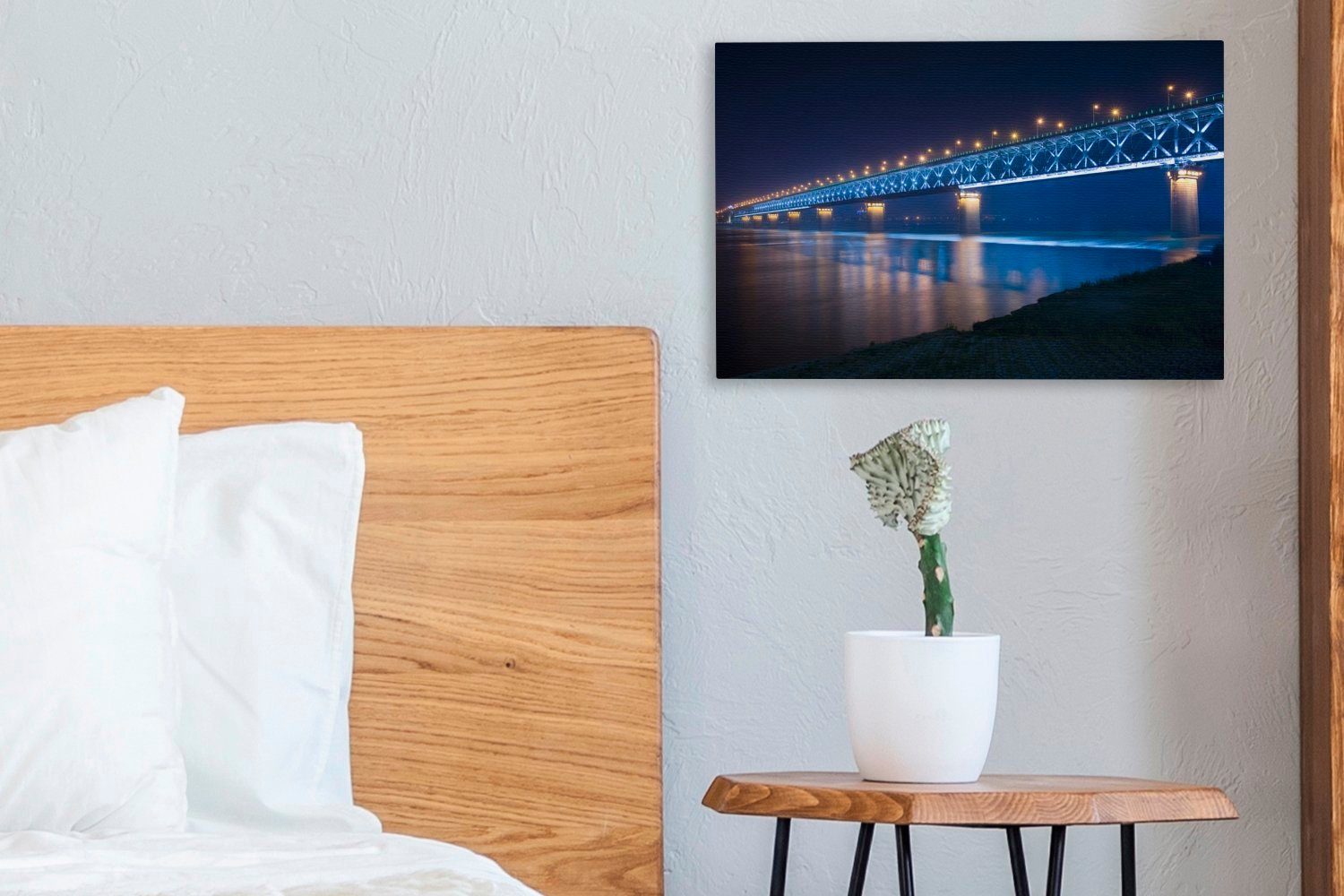 OneMillionCanvasses® Leinwandbild Blau Wuhan-Yangtze-Brücke (1 in bei 30x20 Wuhan, Wandbild gefärbte cm Aufhängefertig, Wanddeko, St), Nacht Leinwandbilder