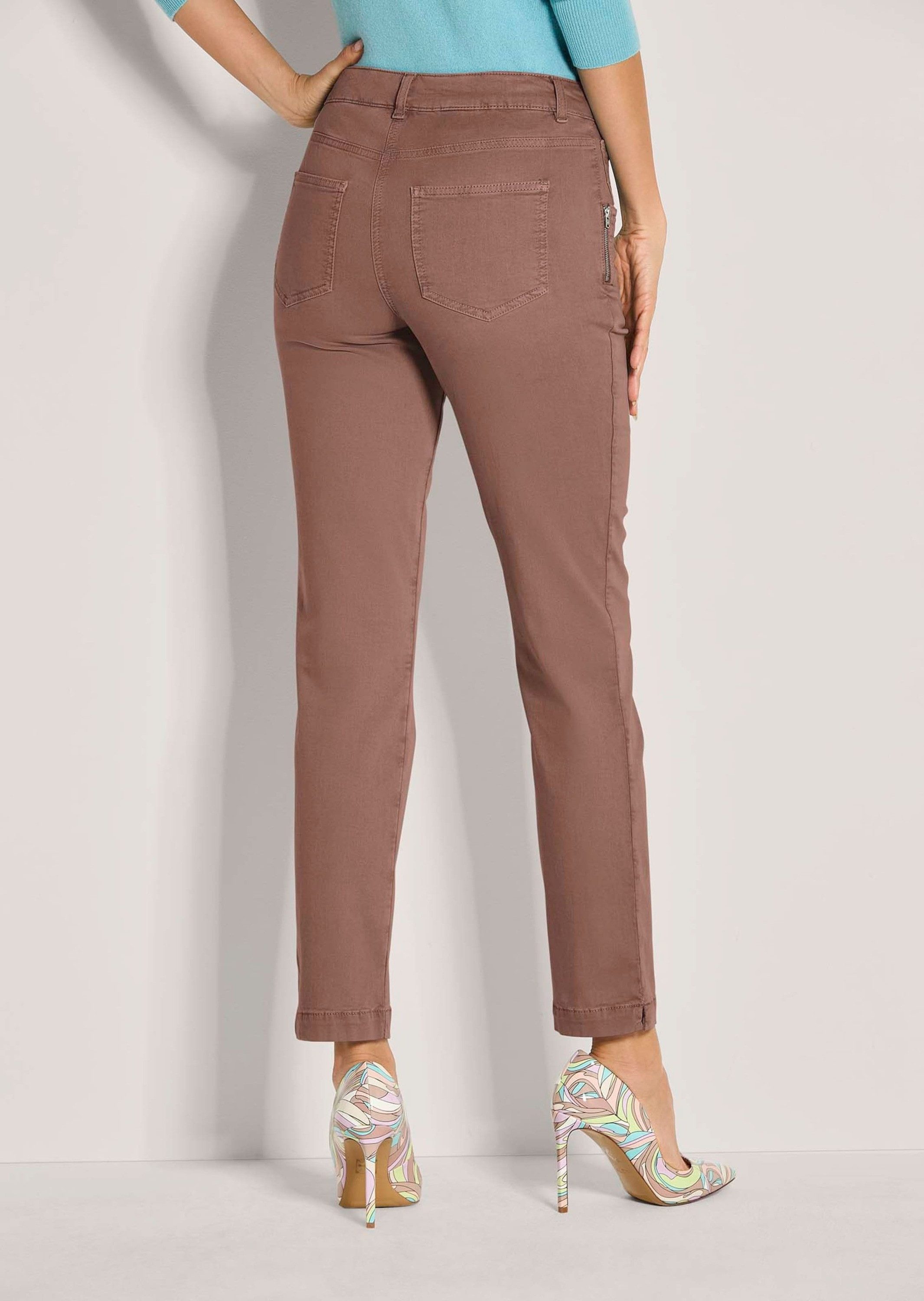 MADELEINE Stoffhose Schlanke Five-Pocket mit Stretch-Komfort Mid Waist Hose in schlanker Form mit Zier-Reißverschluss, Formbund – Bild 2 von 5
