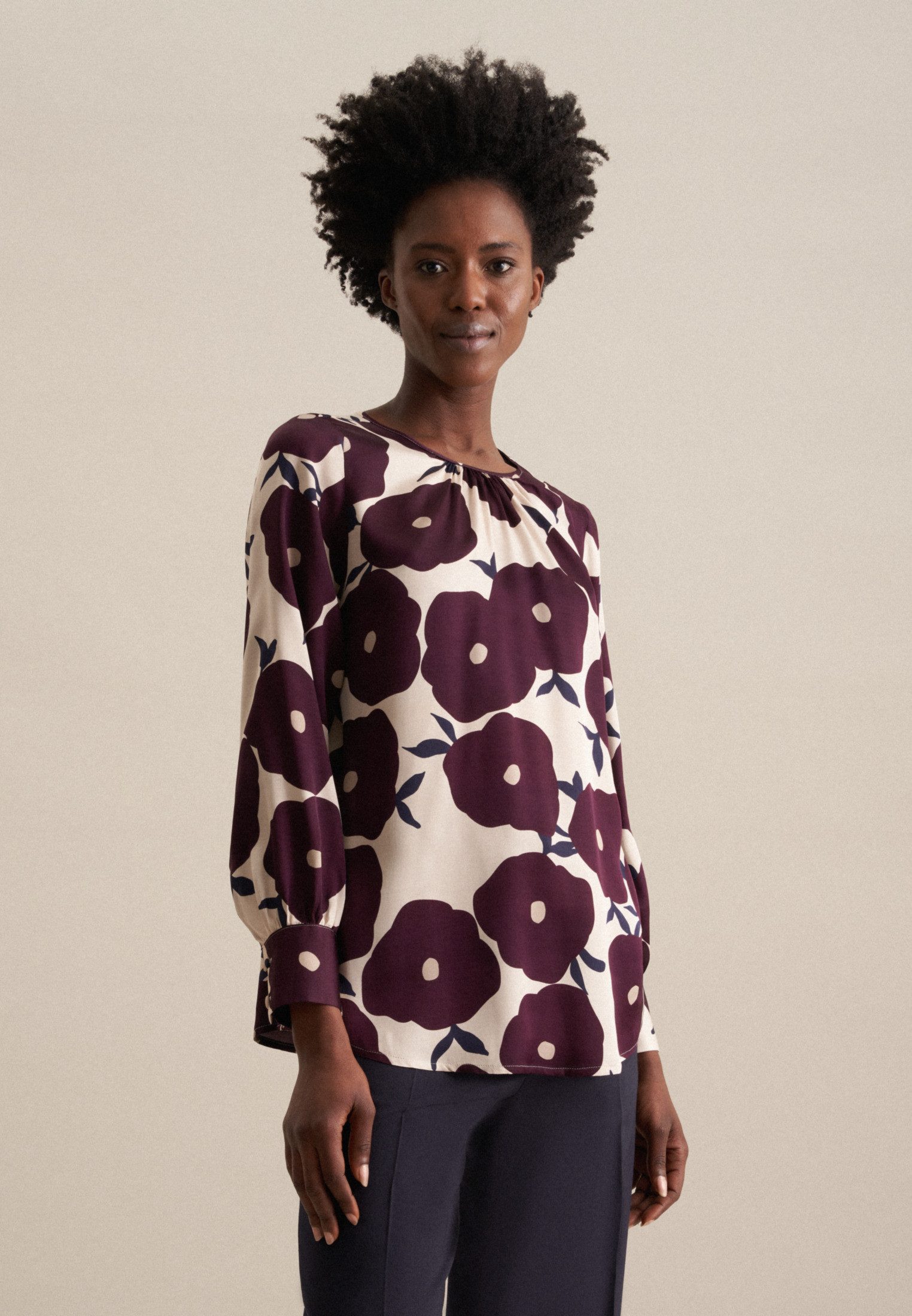 Shirtbluse Schwarze Rose