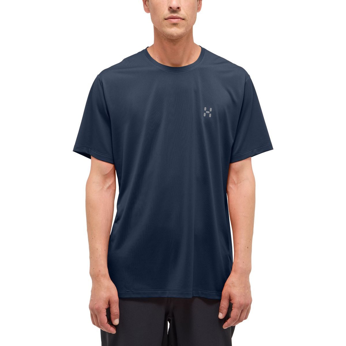 Haglöfs Kurzarmshirt Trekk Tech Tee Men Perfektes Wander-T-Shirt aus recyceltem Polyester mit optimaler
