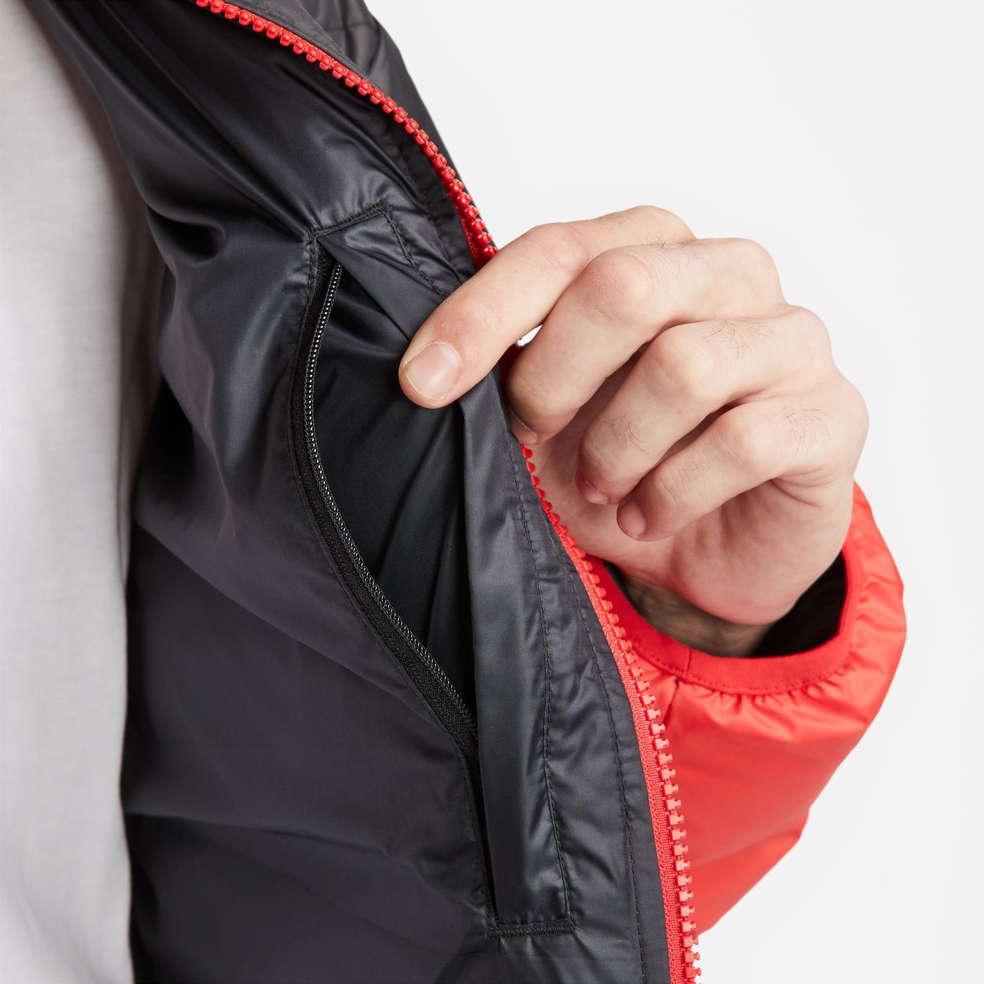 Nike Sportswear Windbreaker STORM-FIT RED/SAIL INSULATED MEN'S JACKET HOODED BLACK/UNIVERSITY WINDRUNNER