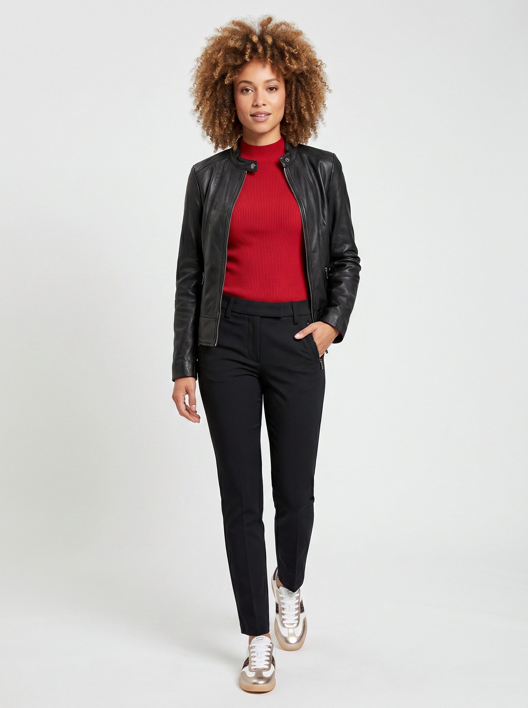 Zum Outfit 10